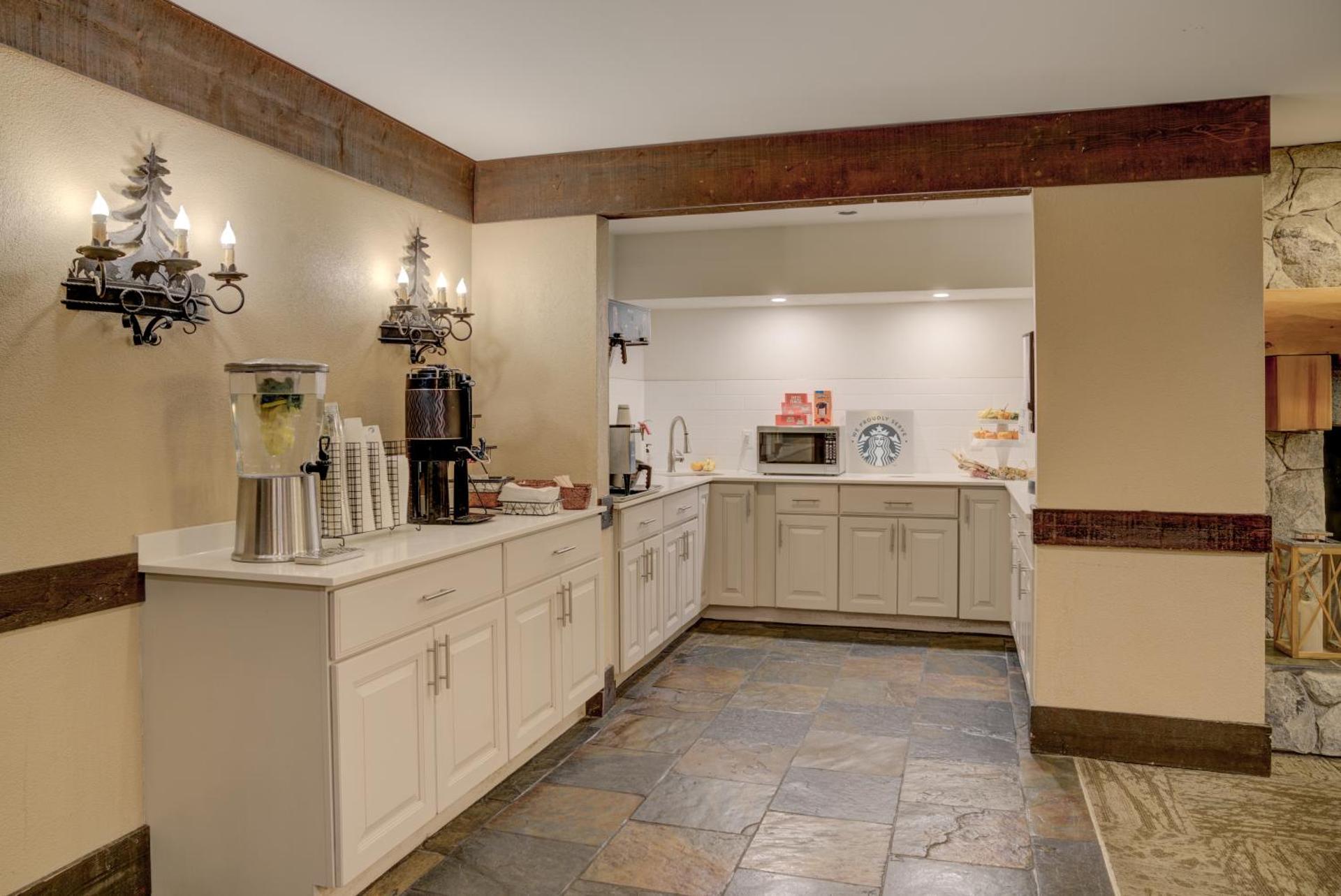 Coffee/tea facilities