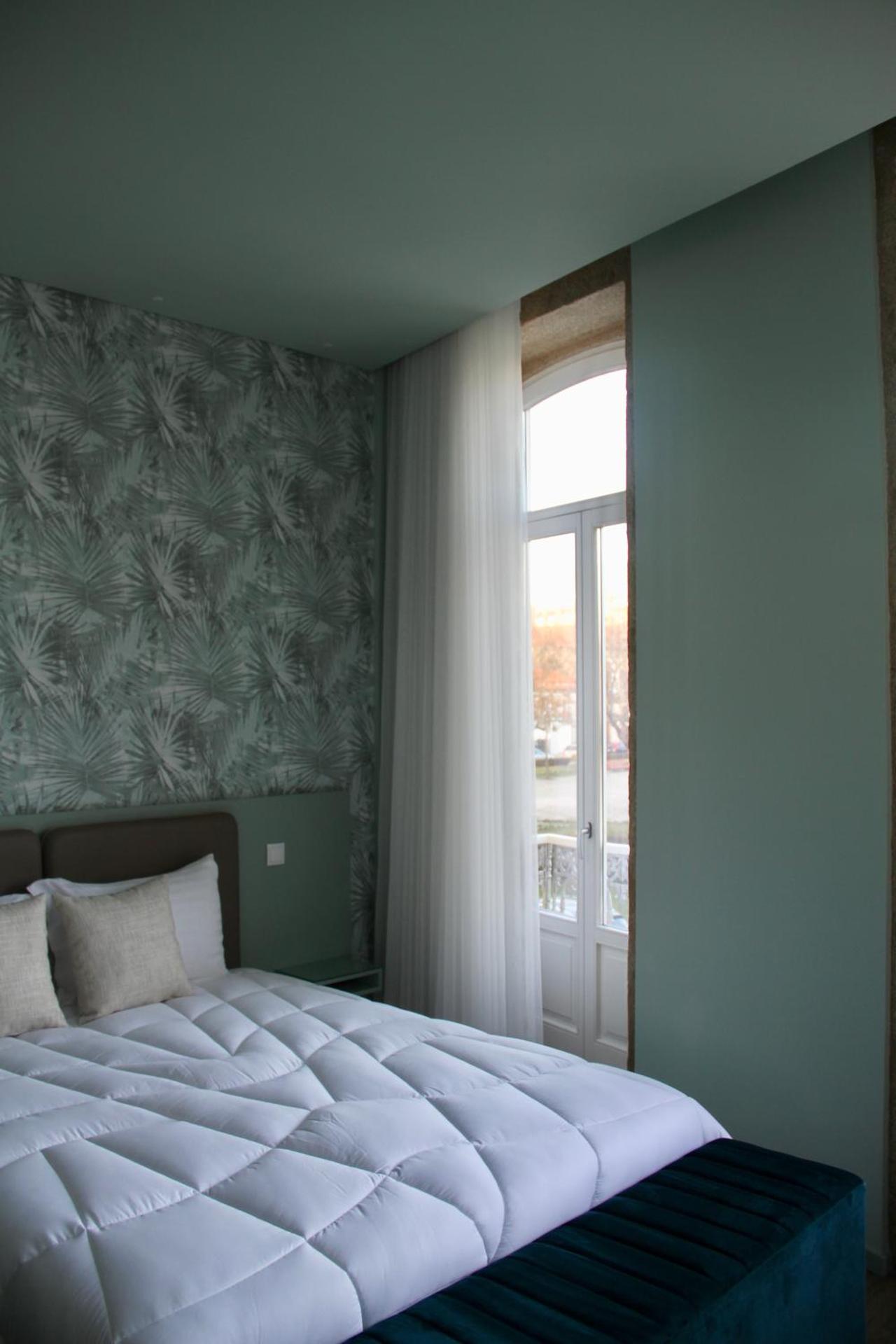 A Rendilheira Charm Suites