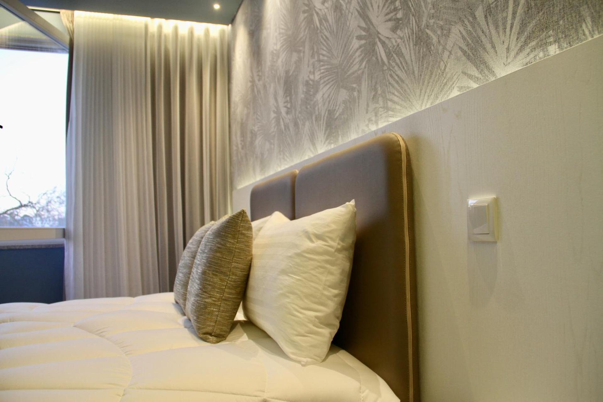 A Rendilheira Charm Suites