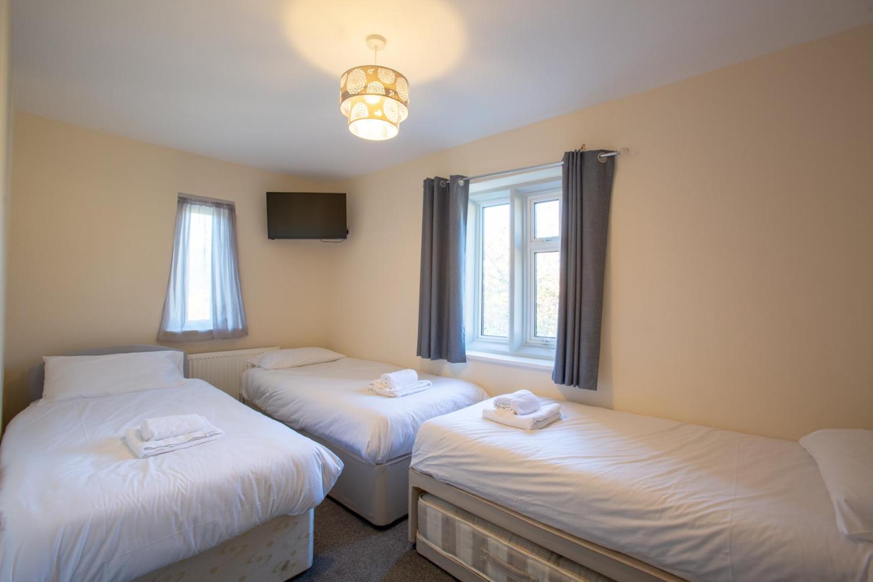 The Beacon & Railway Hotel