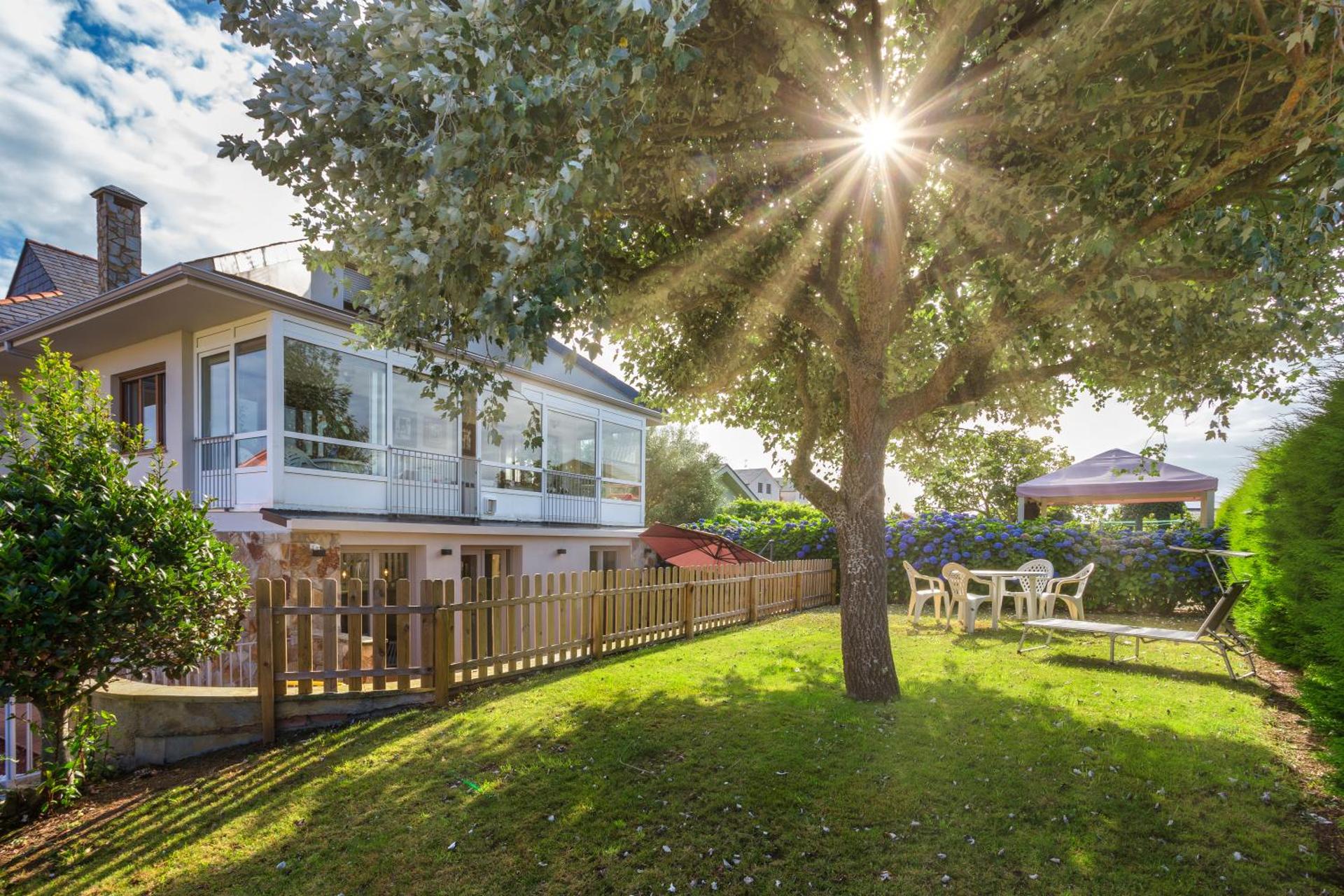 APARTAMENTOS BARCELLA TAPIA