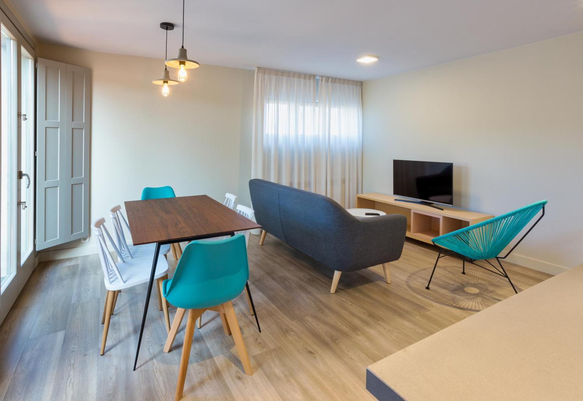 APARTAMENTOS BARCELLA TAPIA