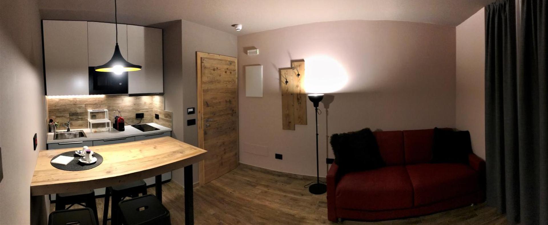 Kitchen or kitchenette