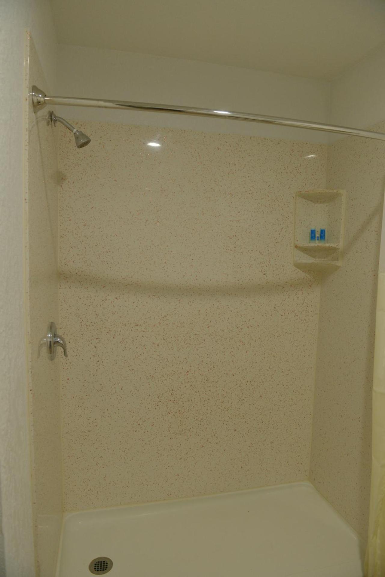 Rodeway Inn & Suites Winter Haven Chain of Lakes