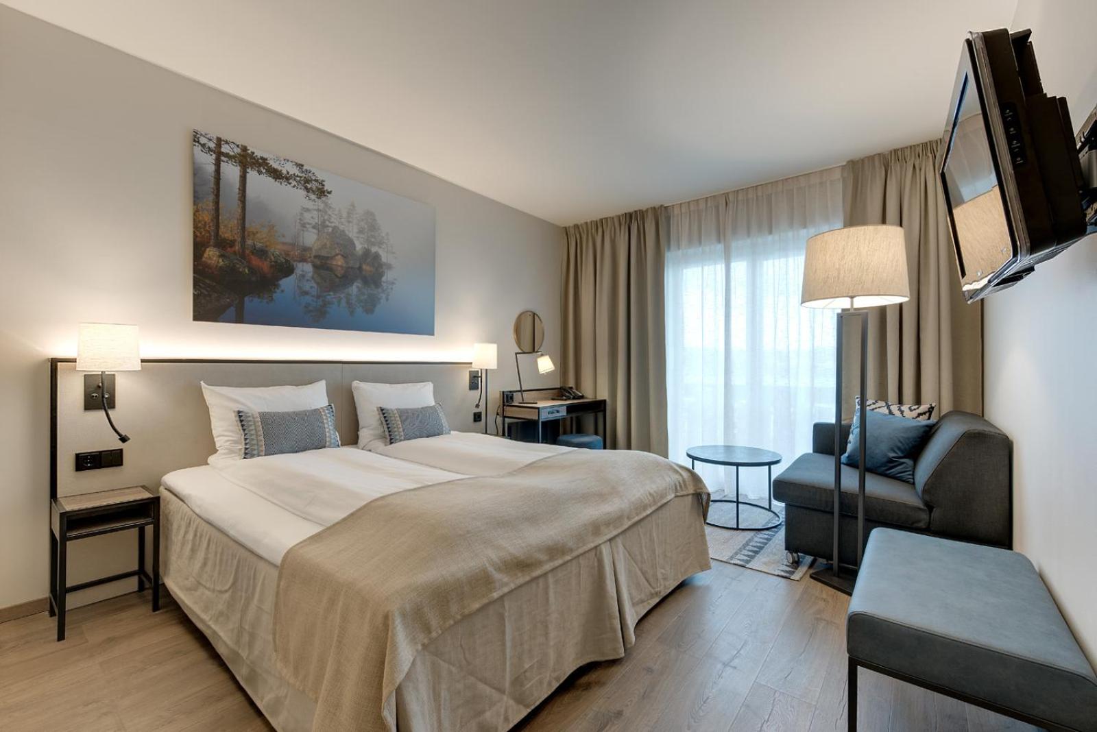 Photo of the whole room