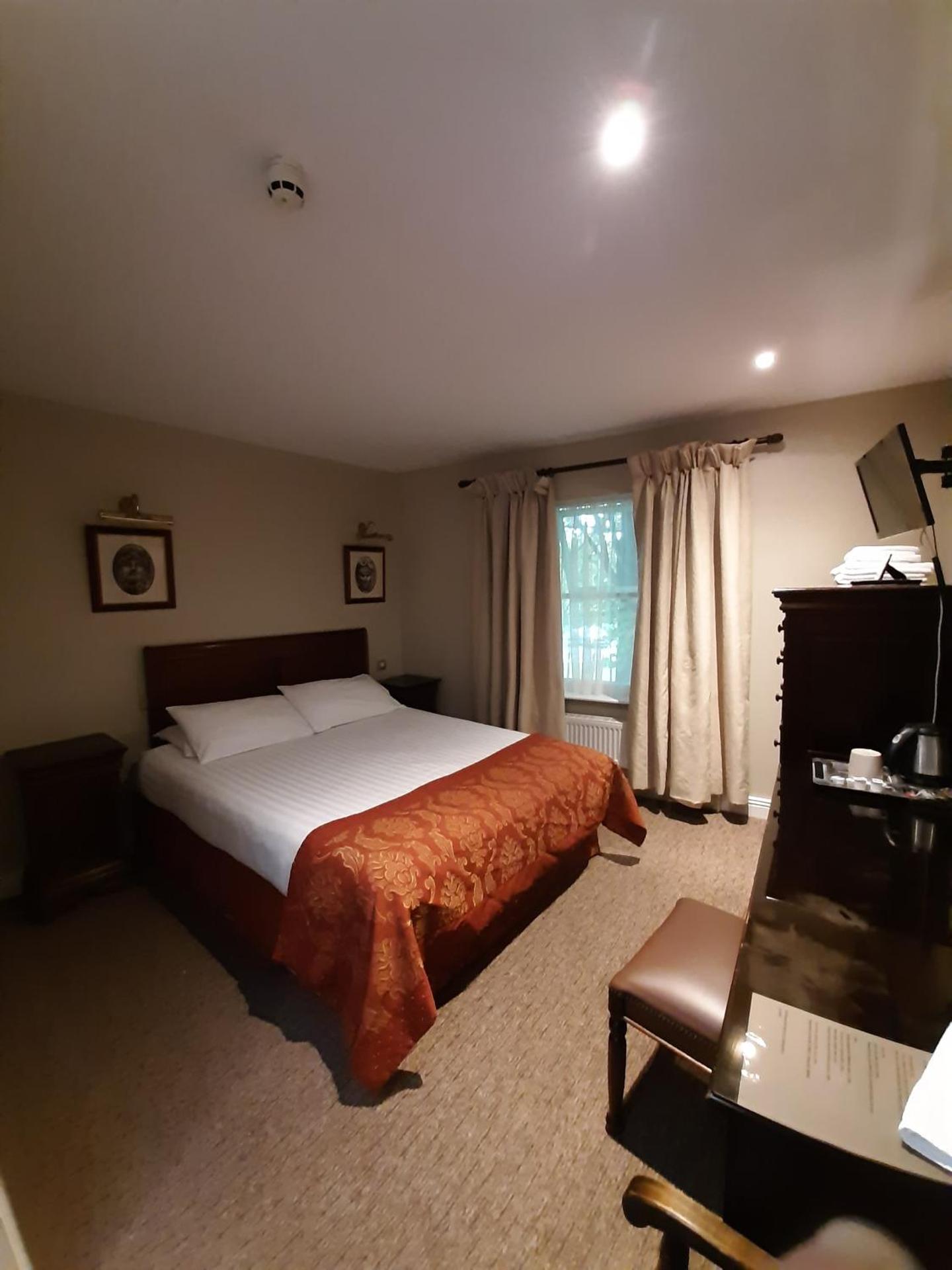 JBs Bar & Guest Accommodation