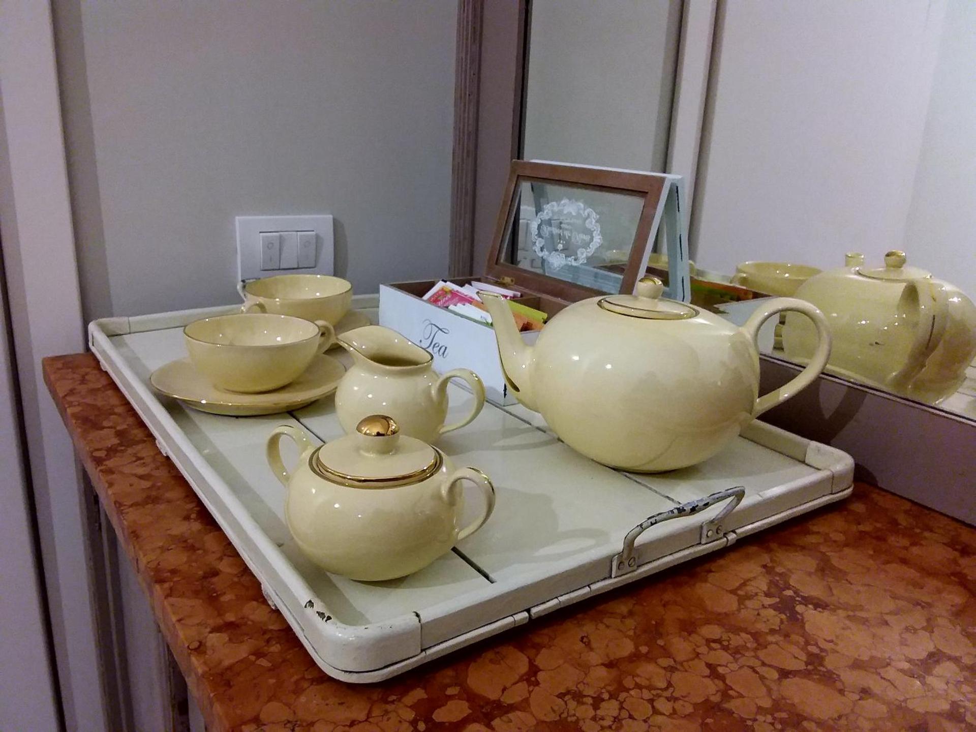 Coffee/tea facilities