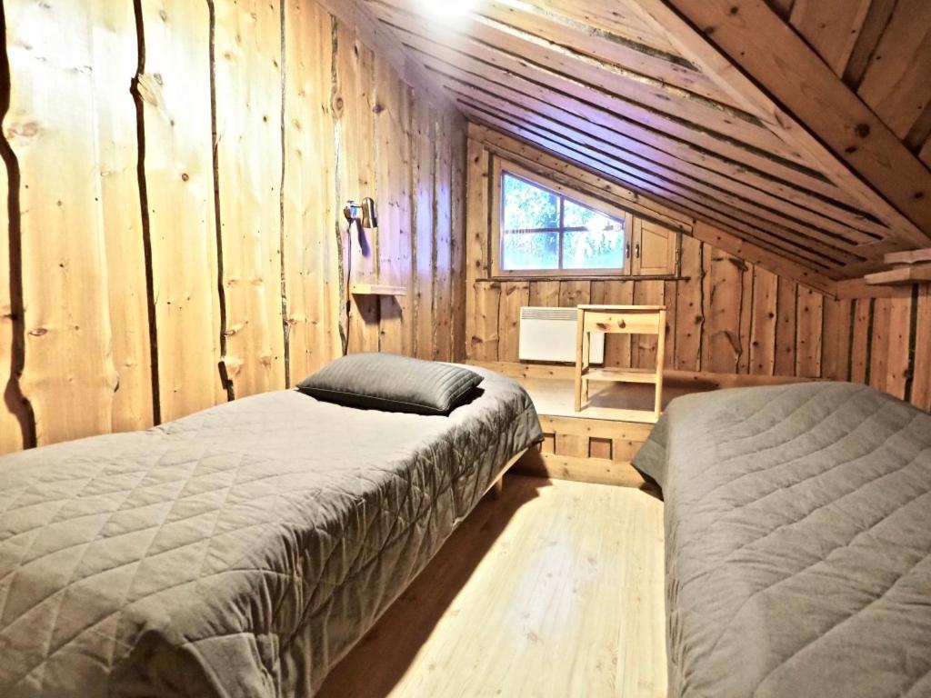 Levillas Martinmutka A & B