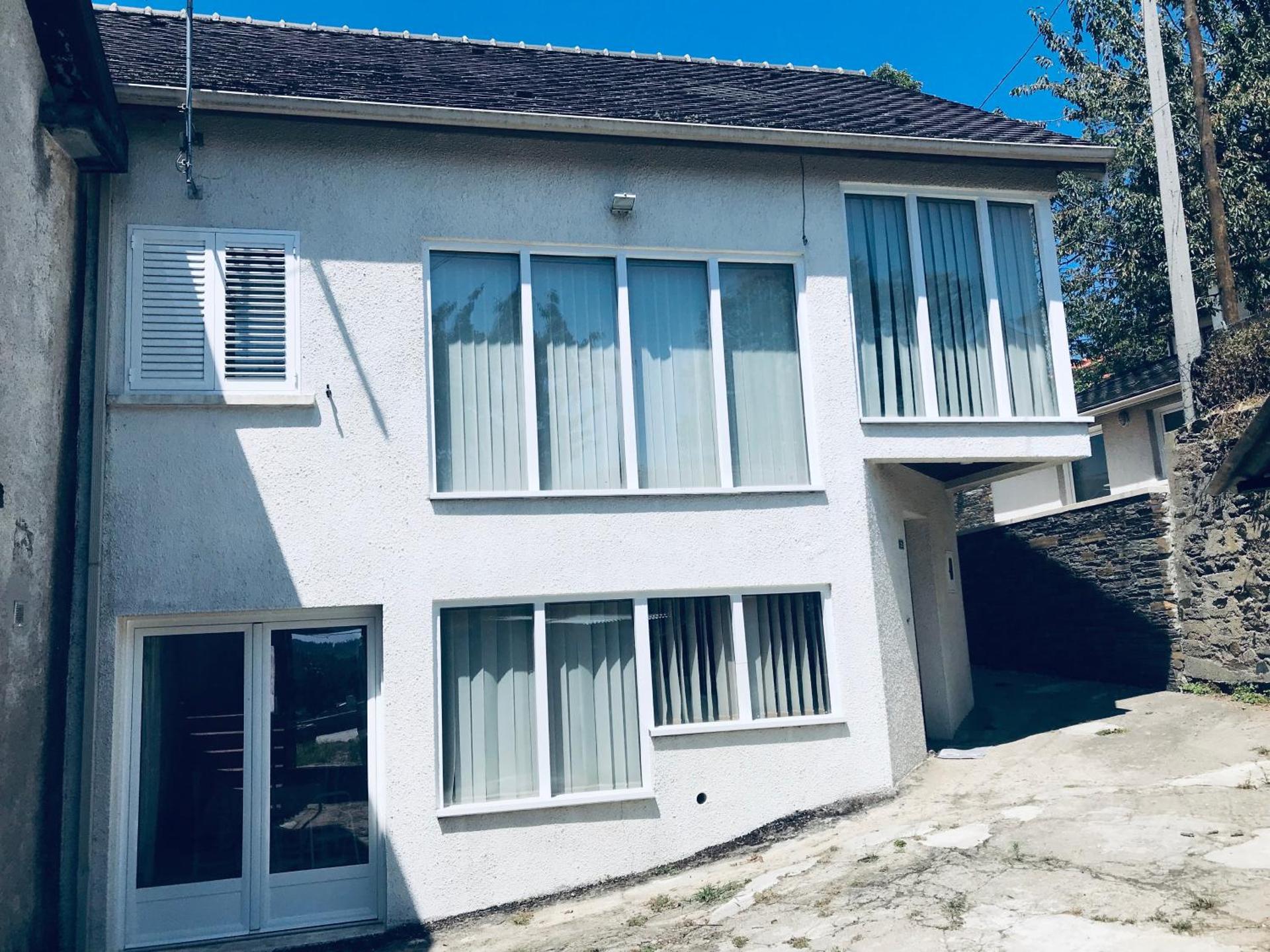 duplex house un center village