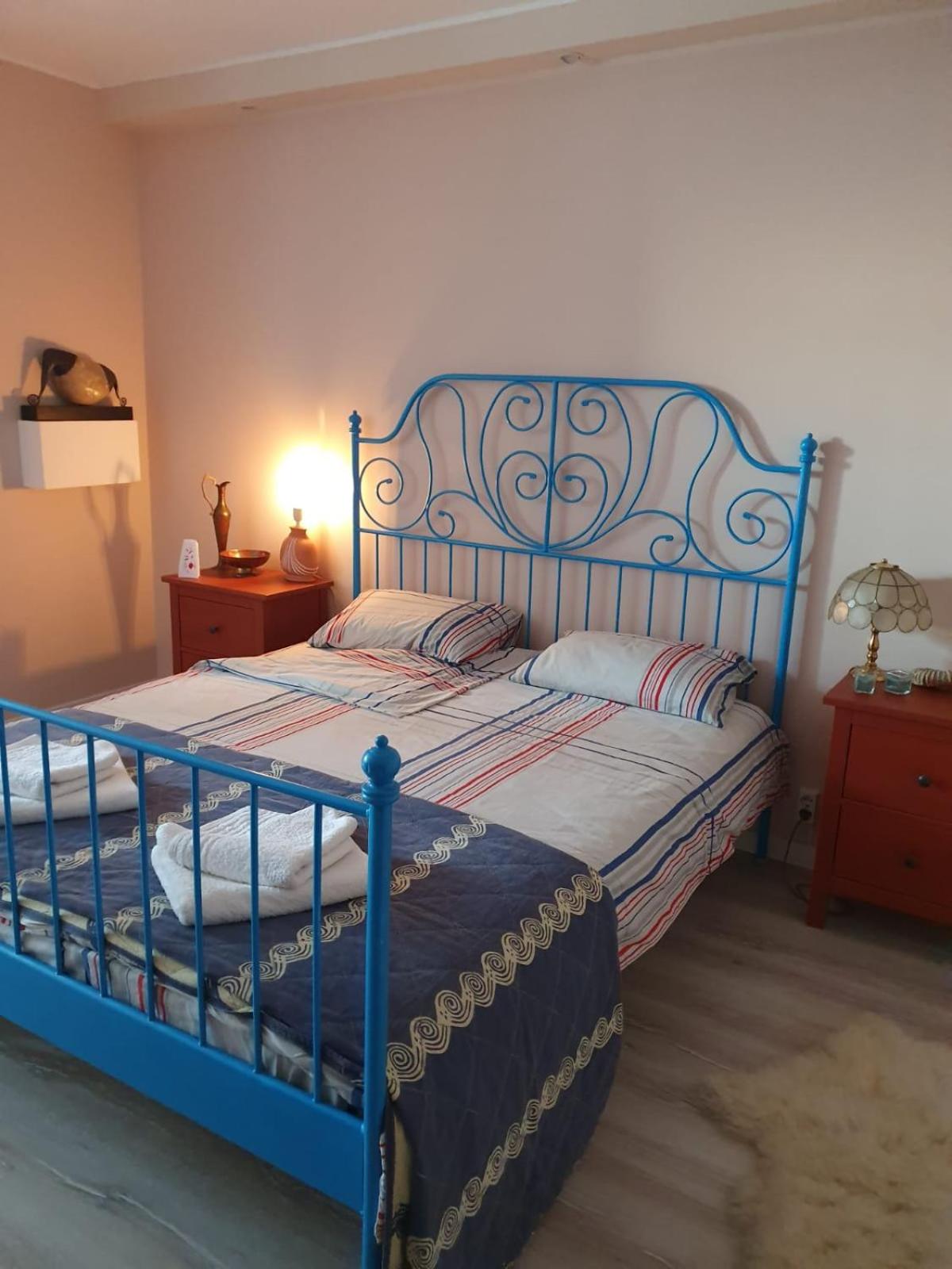 Skyline Central Apartment