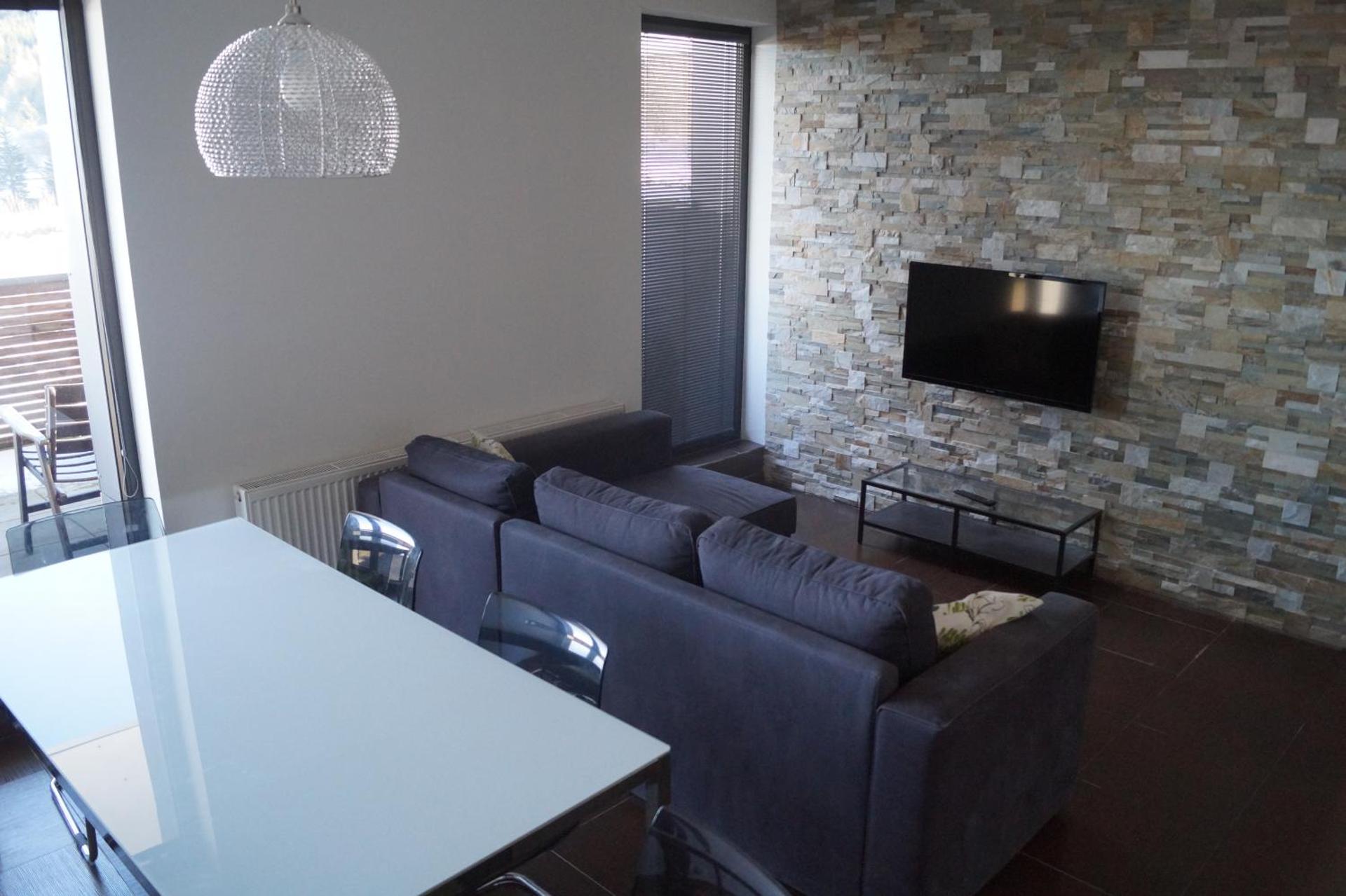 One-Bedroom Apartment with Terrace