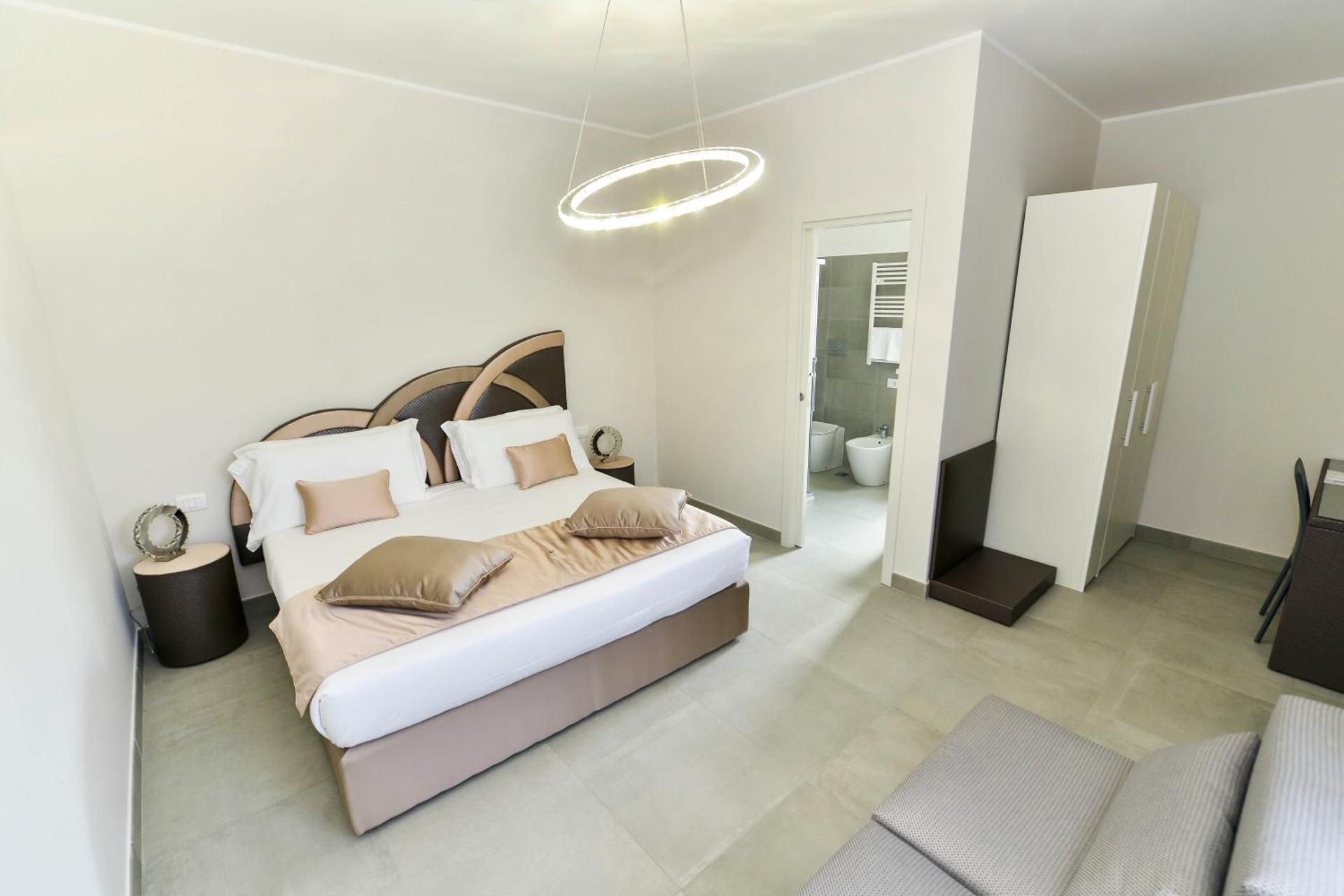 Dobbeltværelse med pooludsigt