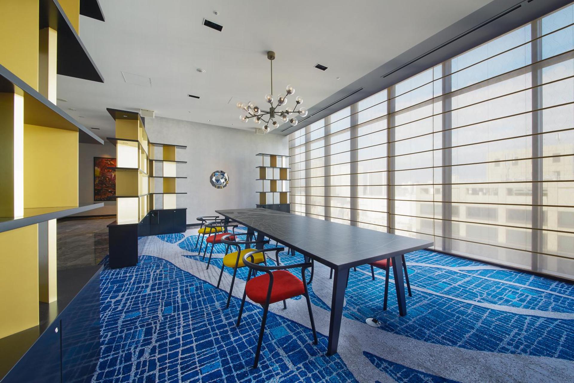 Communal lounge/ TV room