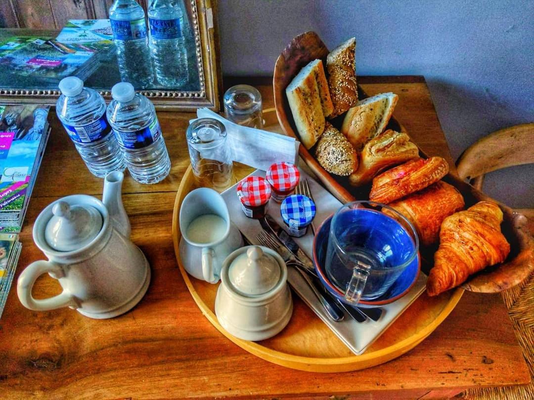 Continental breakfast