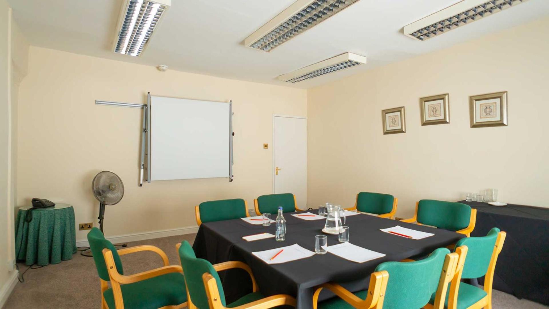 Meeting/conference room