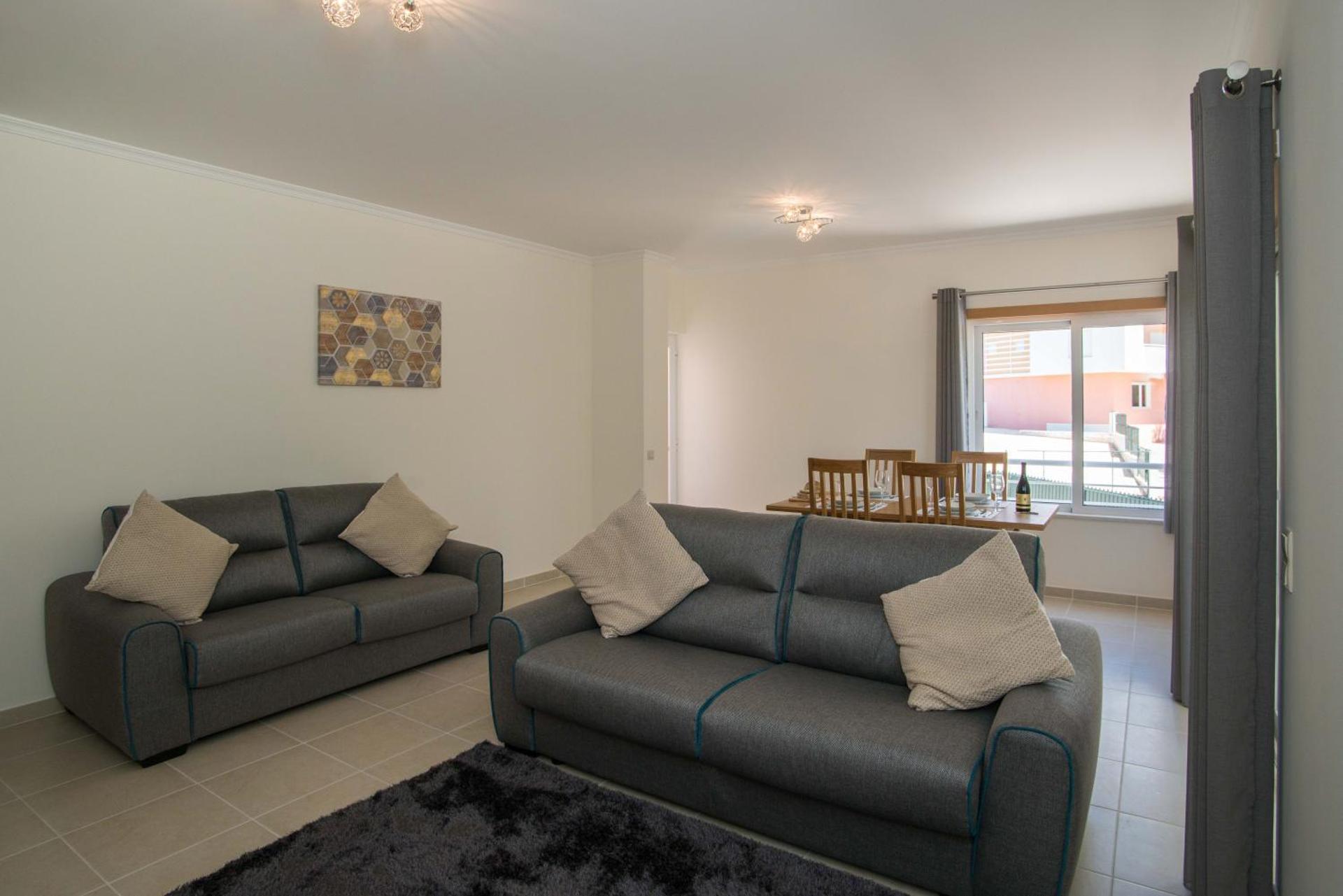 Central Modern 2 Bed Apartment Armacao De Pera