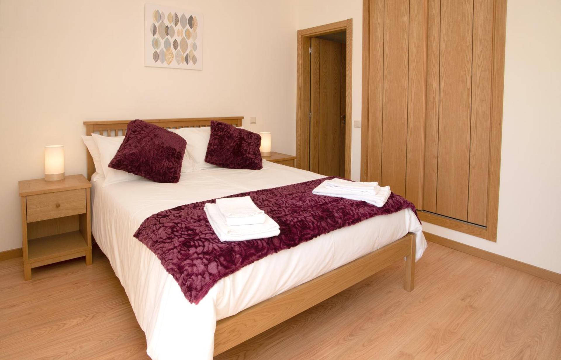 Central Modern 2 Bed Apartment Armacao De Pera