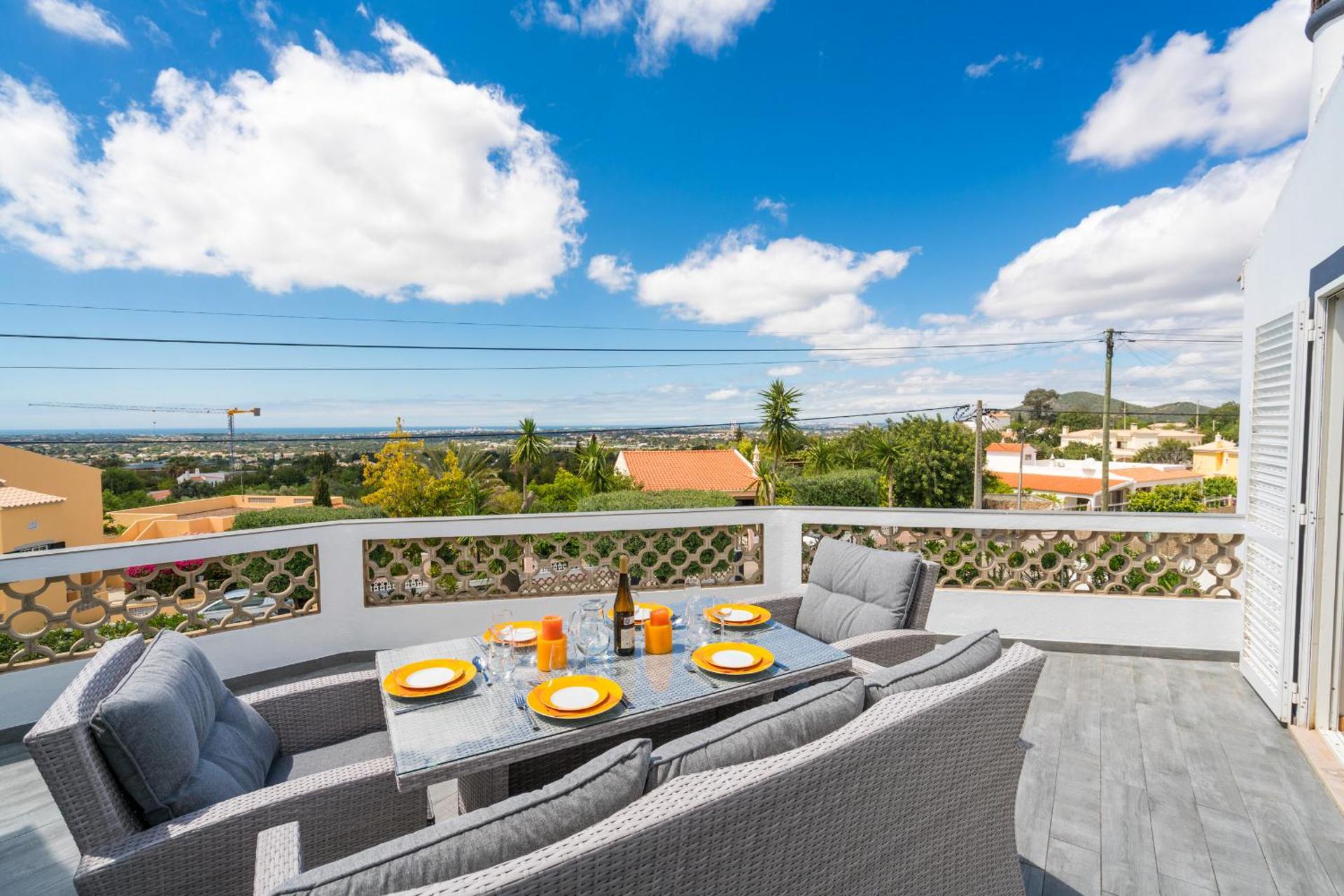 Casa Laranja Three bedroom Villa