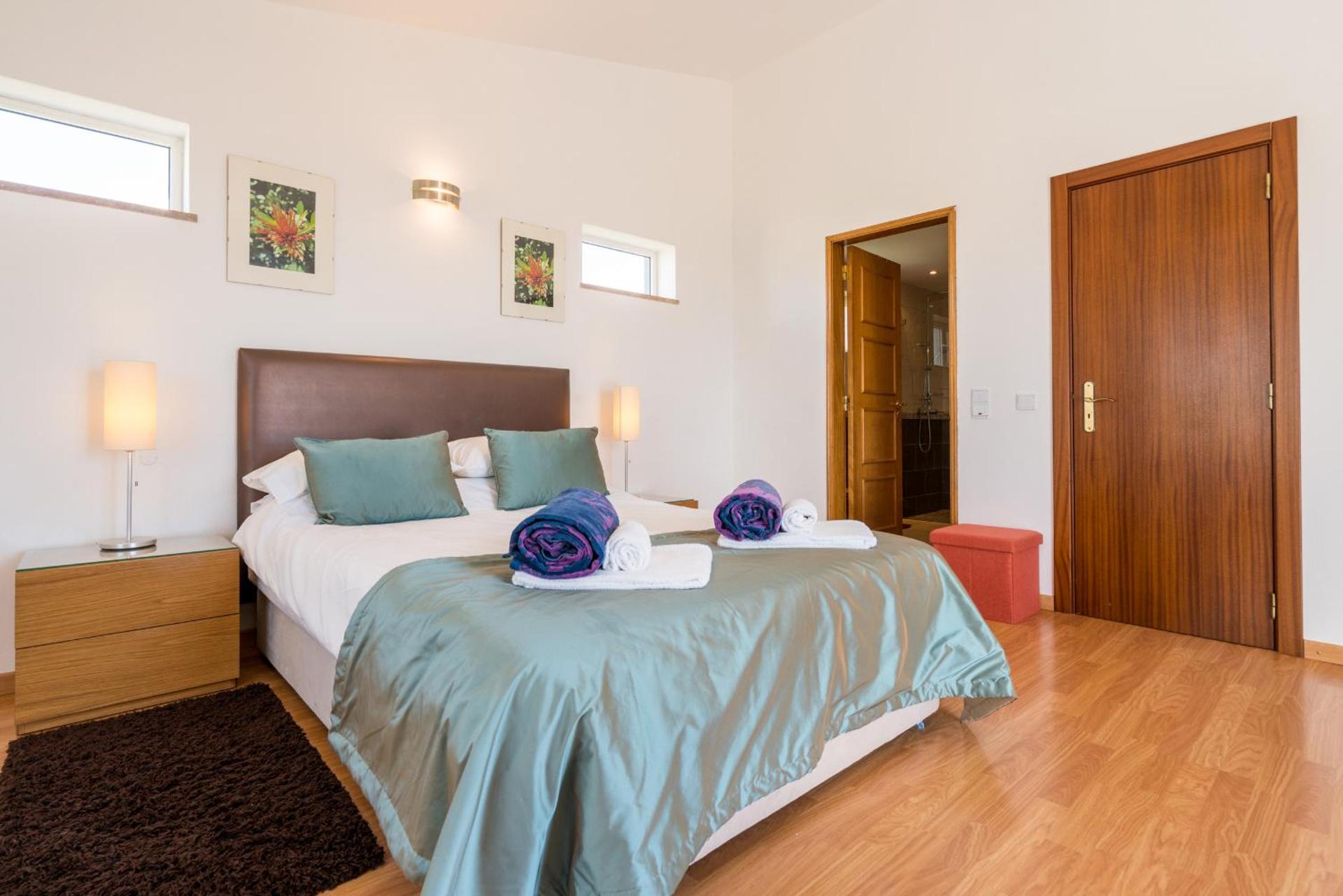 Casa Laranja Three bedroom Villa