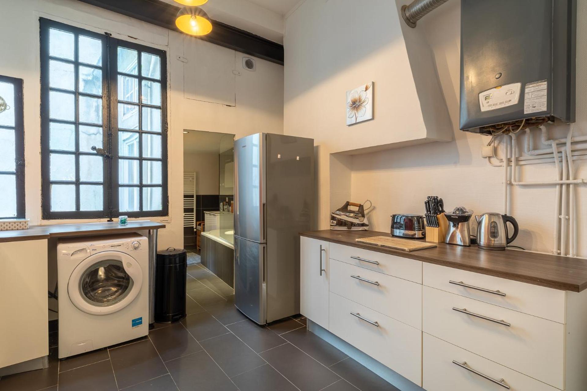 Le Contemporain, Hyper-centre, 8 pers