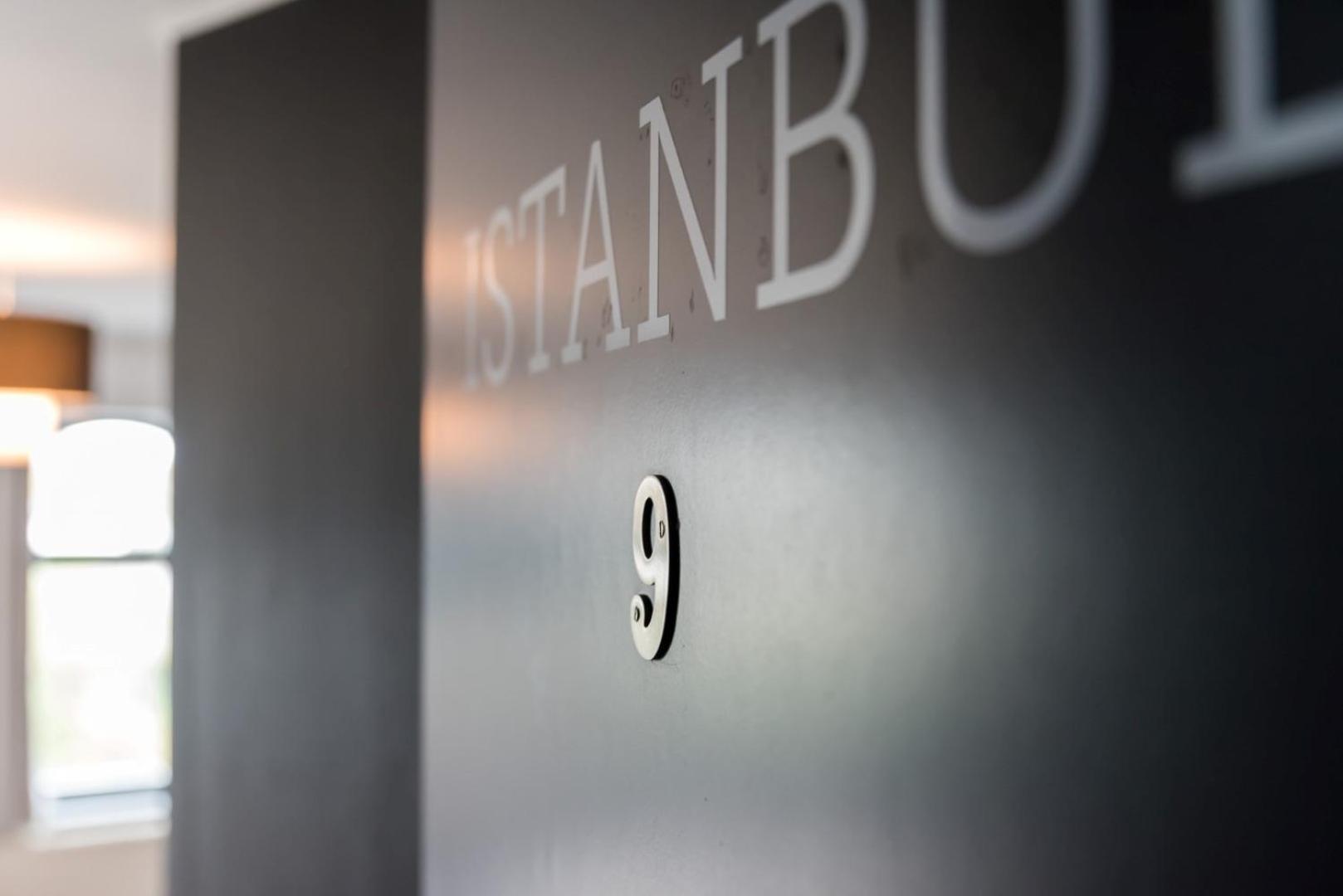 Logo/Certificate/Sign