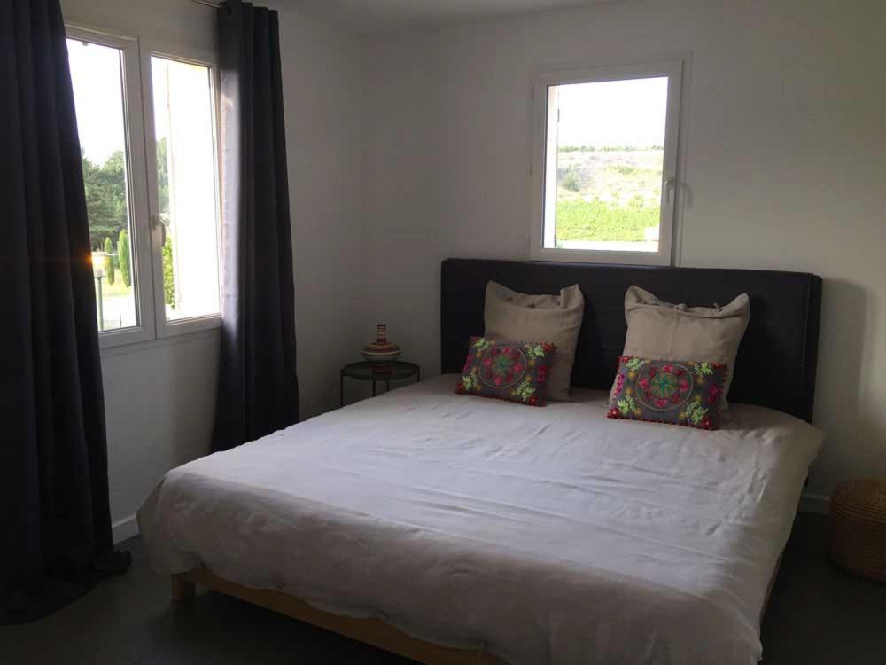 Villa spacieuse avec terrasse et vue Mont Ventoux