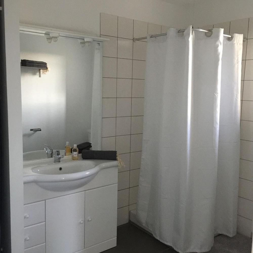 Villa spacieuse avec terrasse et vue Mont Ventoux