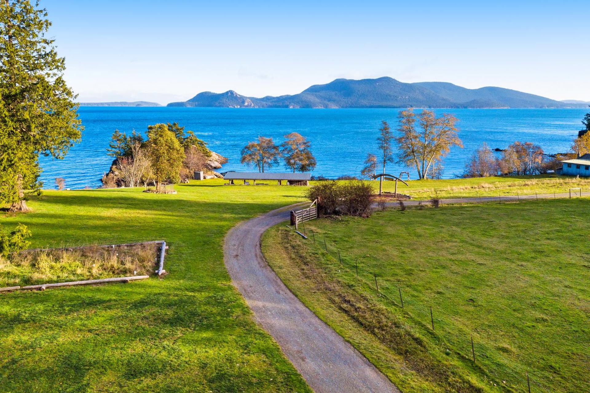 Obstruction Pass Cottage