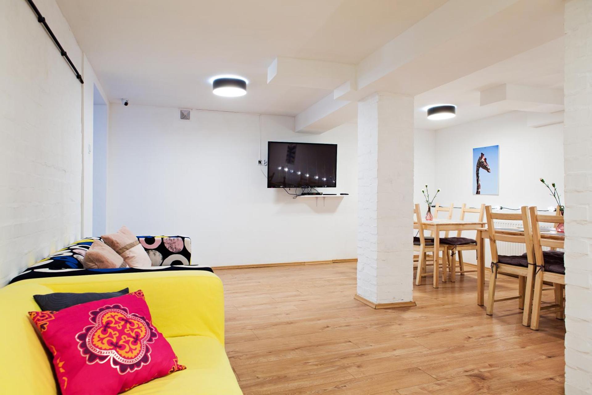 Communal lounge/ TV room