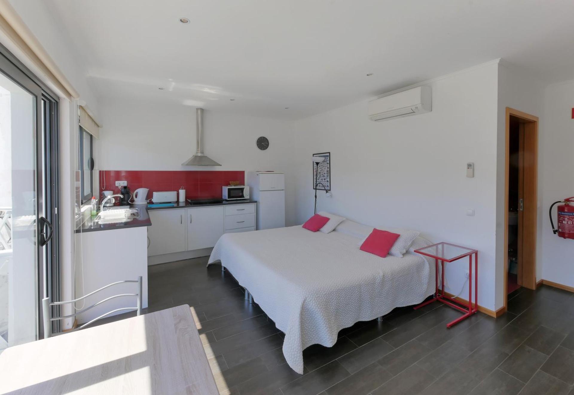 Faial Marina Apartments 1