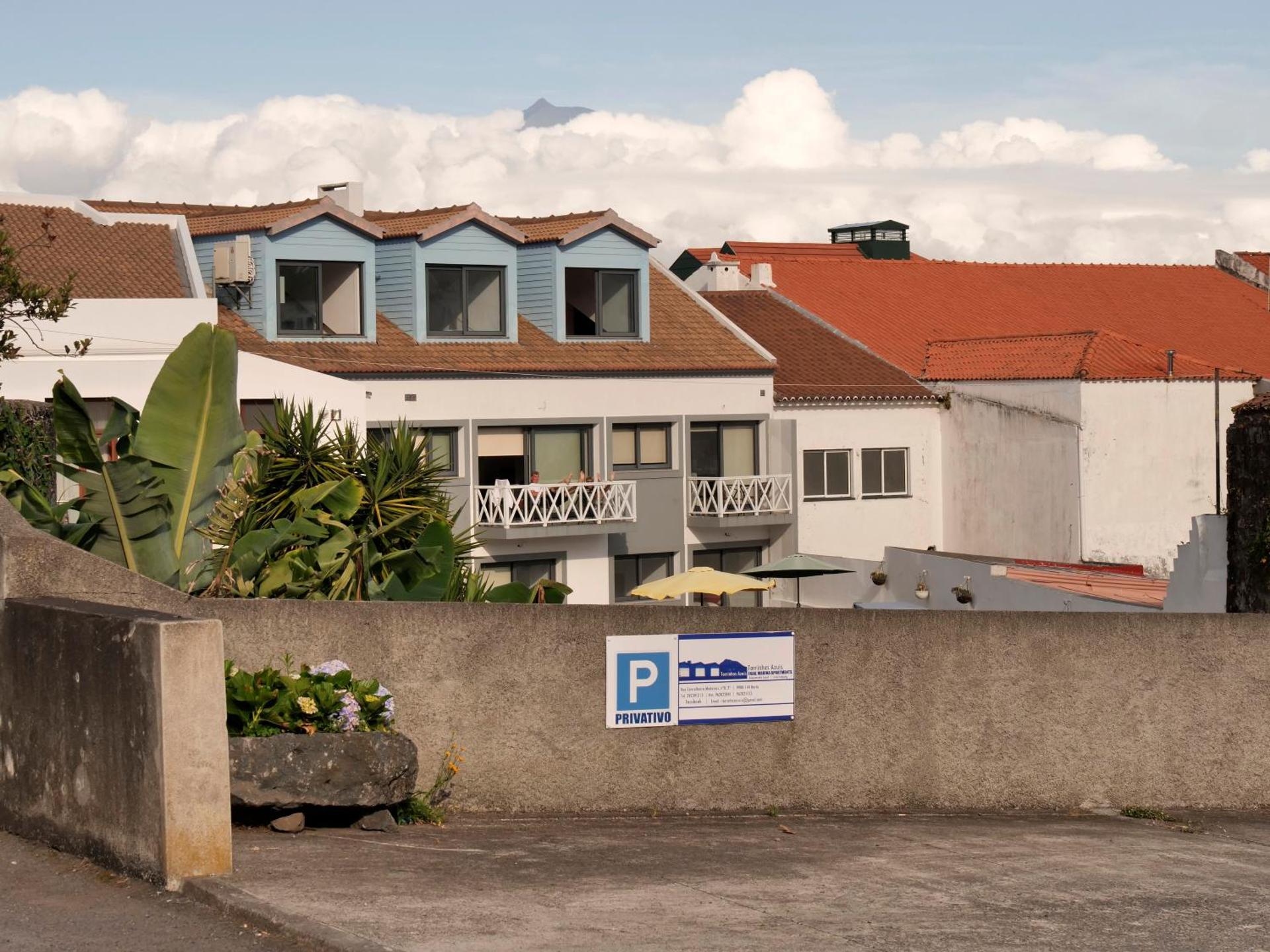 Faial Marina Apartments 1