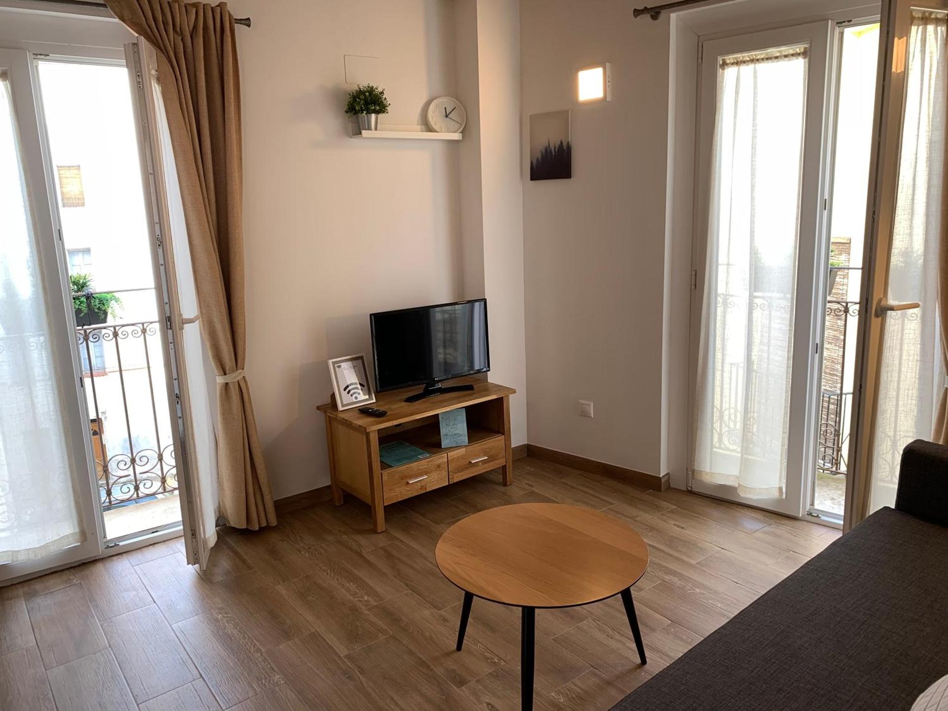 APARTAMENTS IMPRO