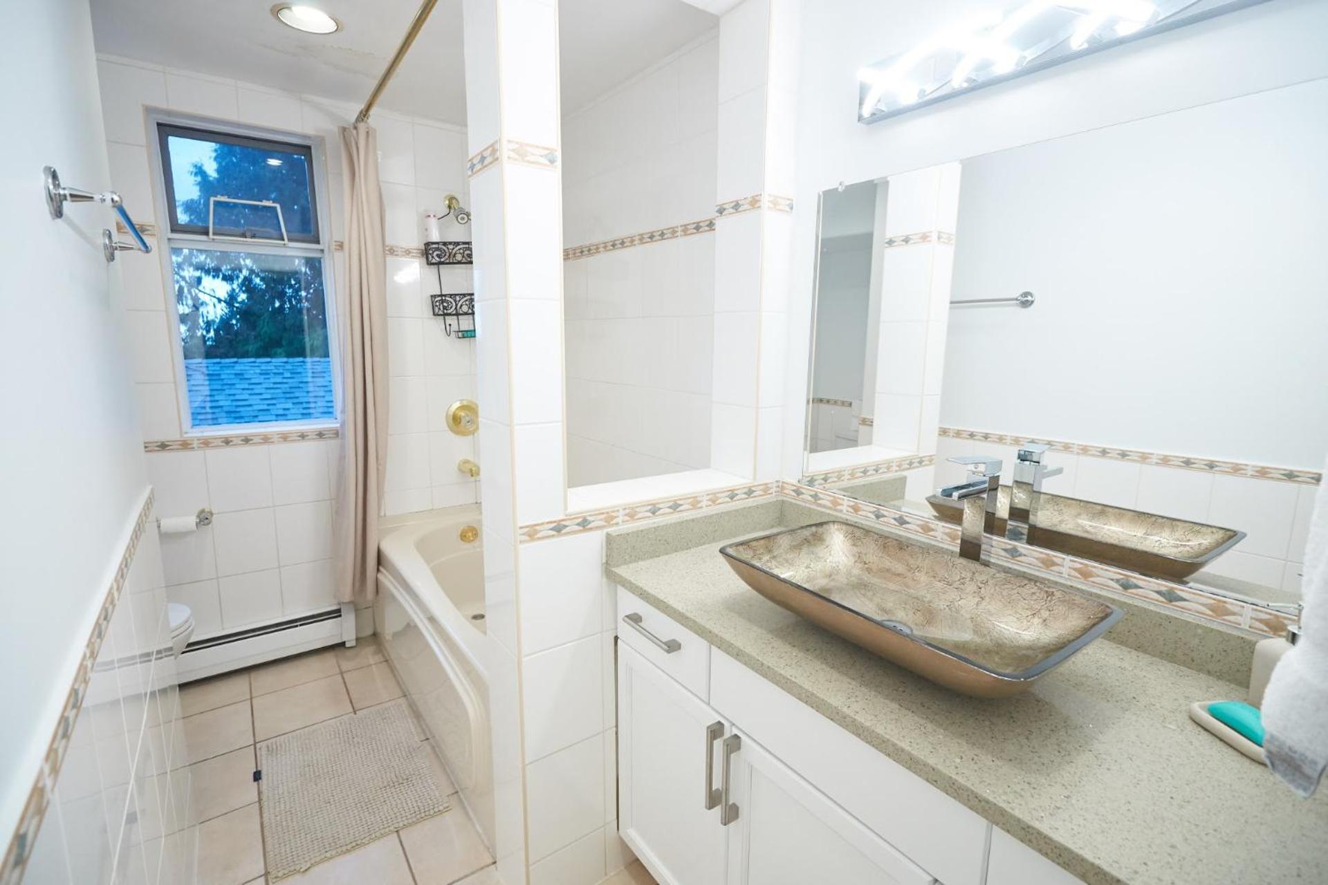 Beautiful Two Bedroom Suite