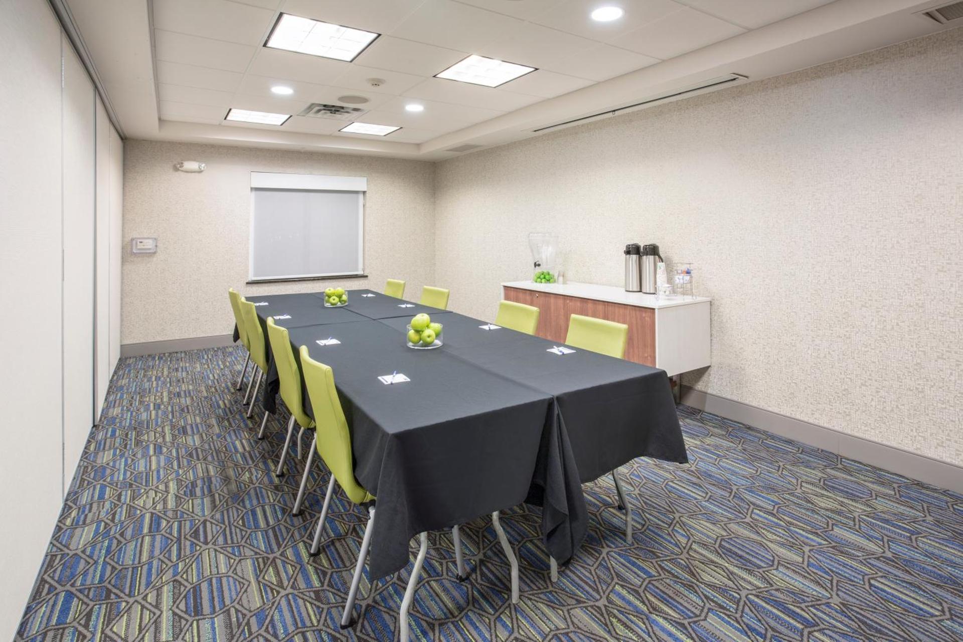 Meeting/conference room