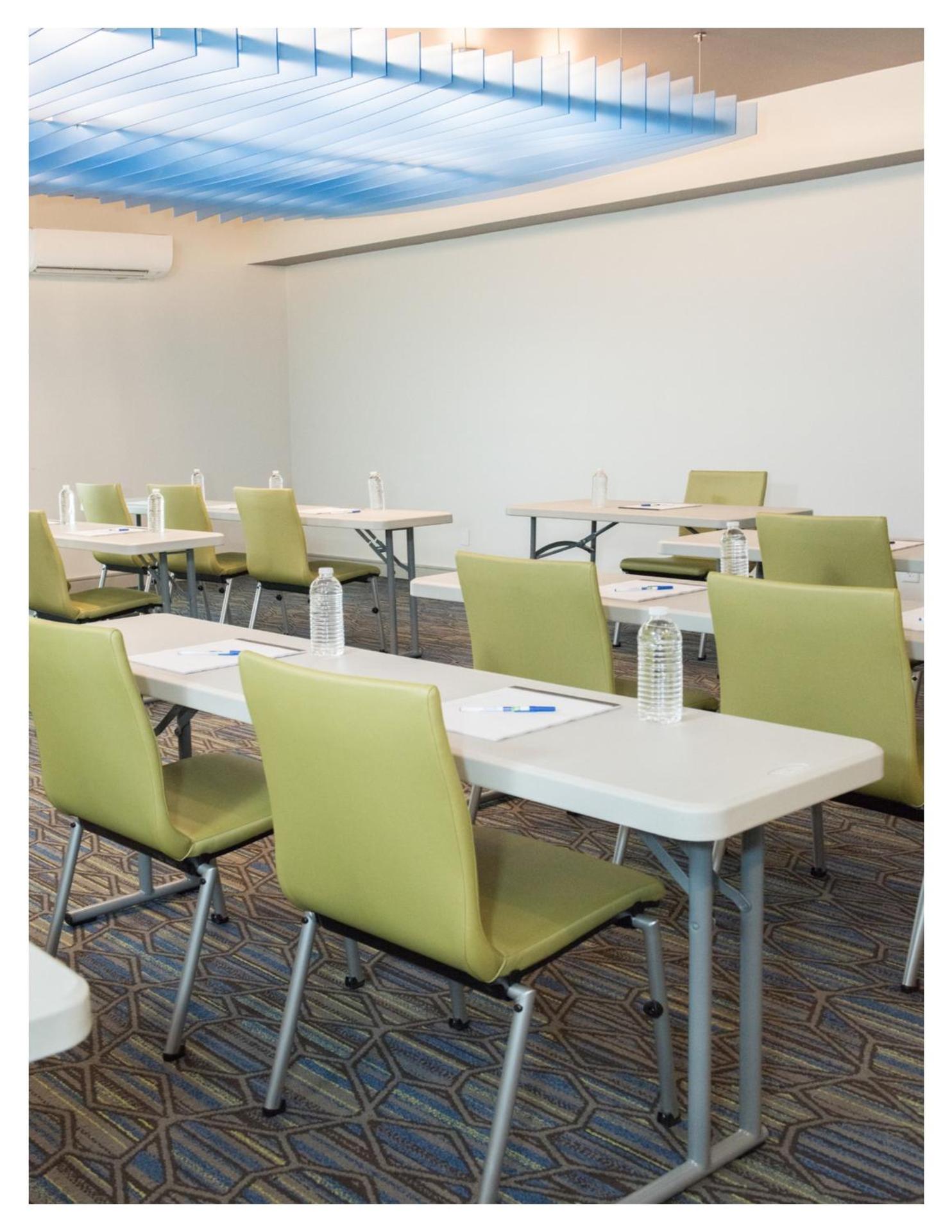 Meeting/conference room