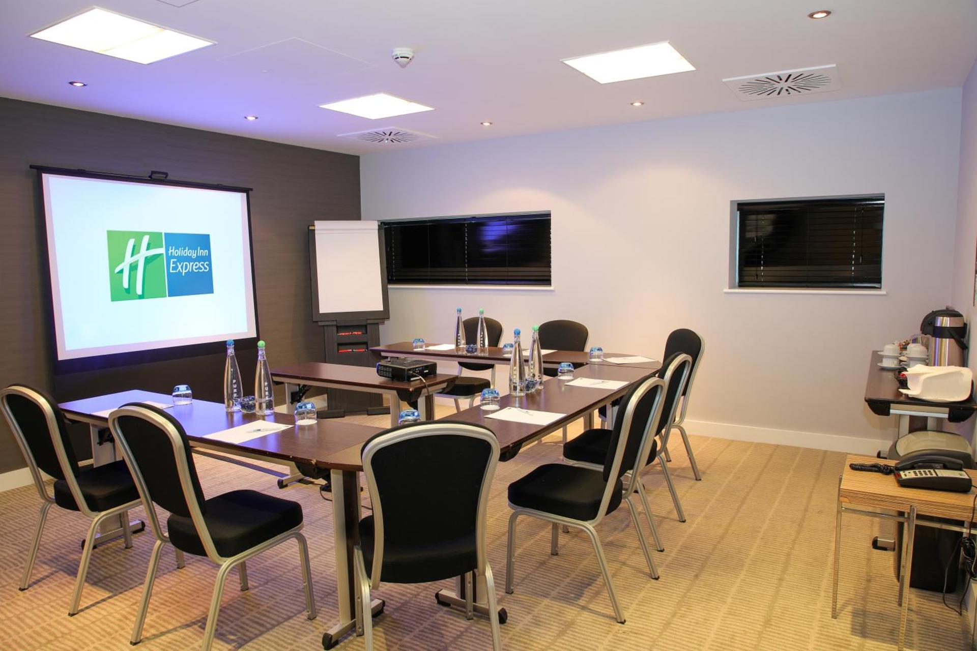 Meeting/conference room