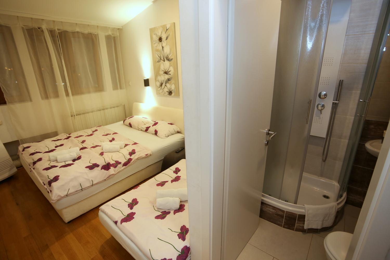 Apartments Rooms FONTANE TRNJE - FREE PARKING