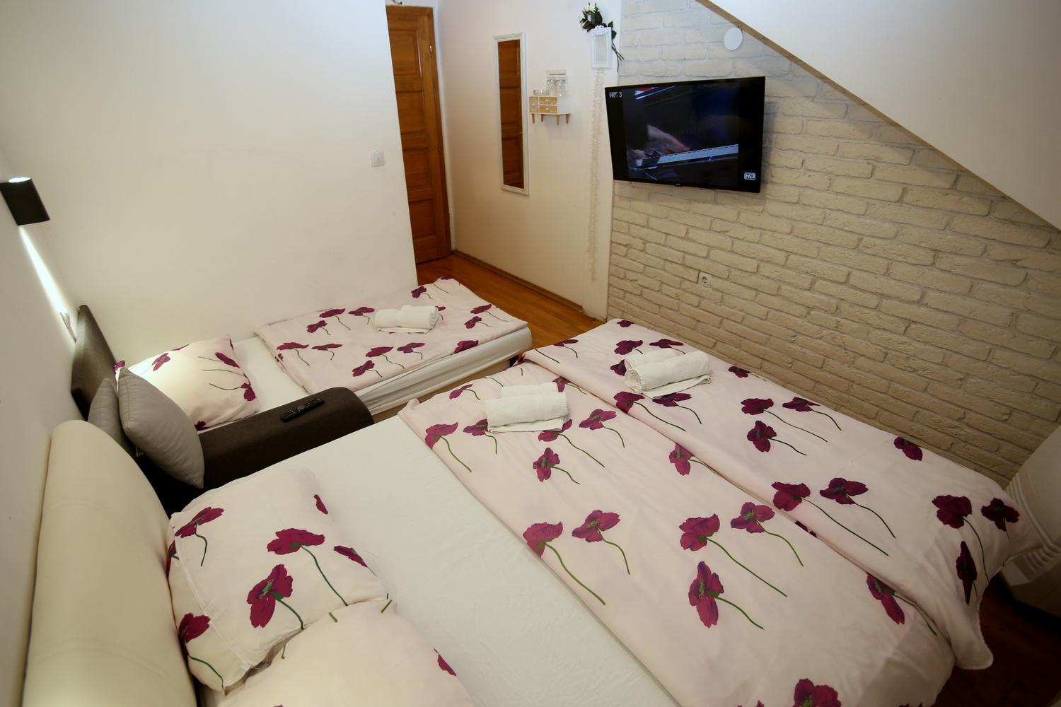 Apartments Rooms FONTANE TRNJE - FREE PARKING