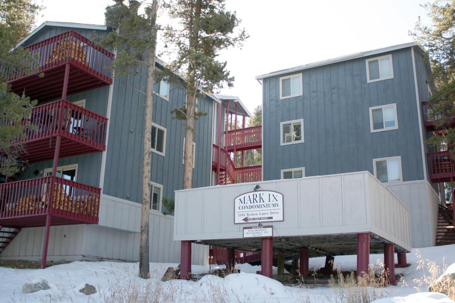 Mark IX #8 - Close to Town - Free Shuttle