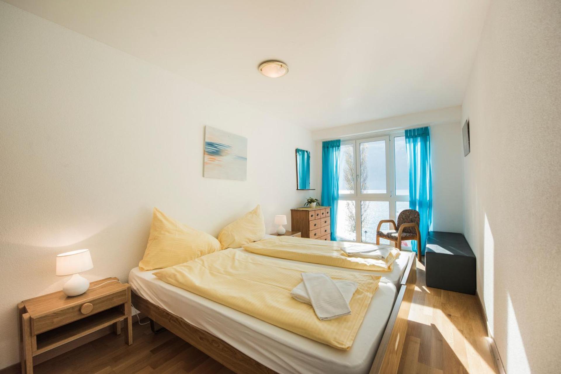 Abendrot - Direct lake view