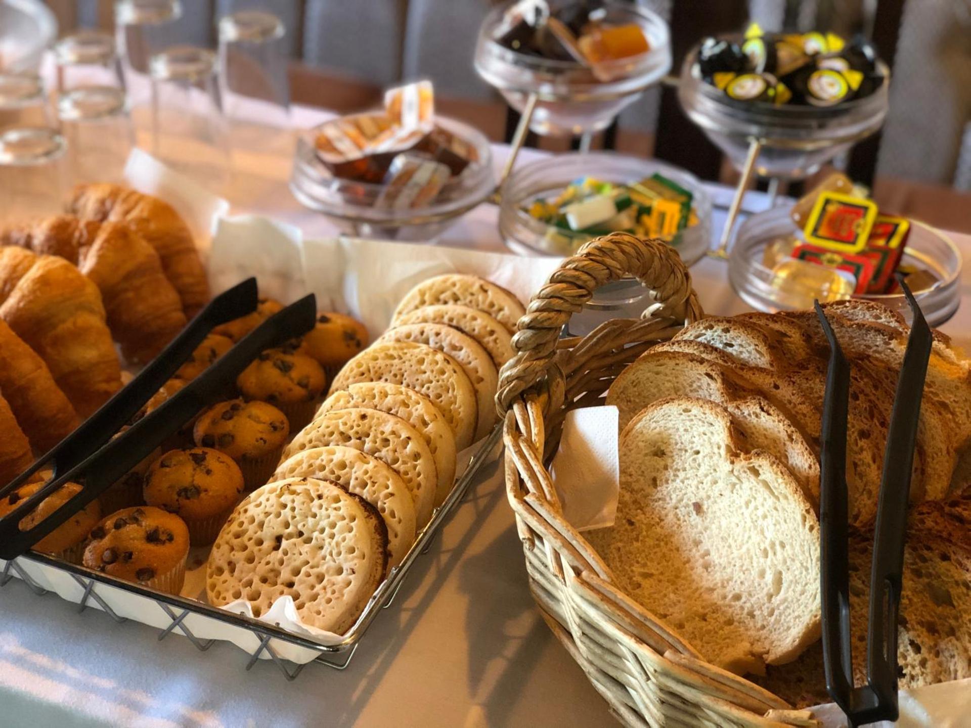 Riverside Hotel by Chef & Brewer Collection