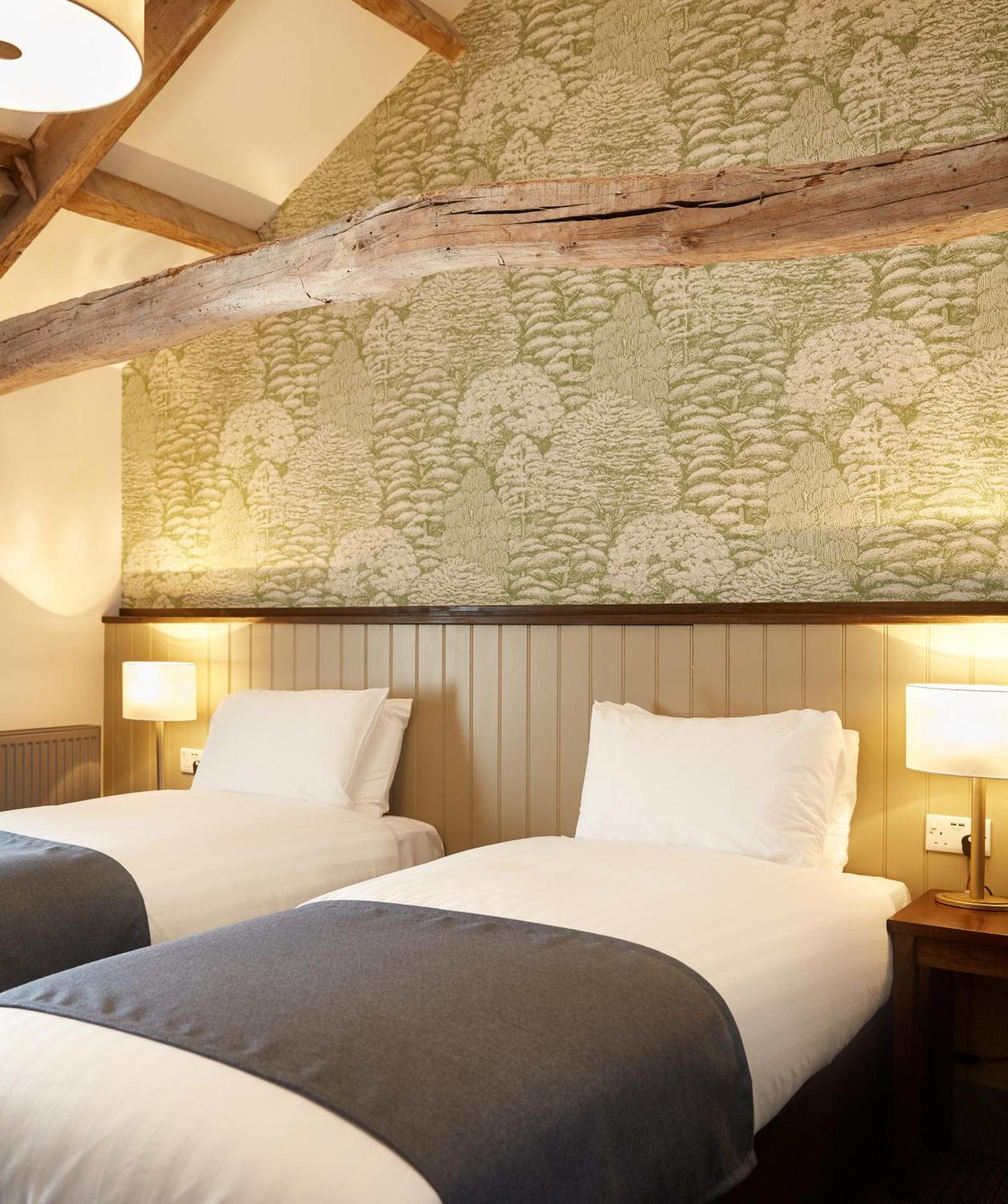 Kings Head by Chef & Brewer Collection