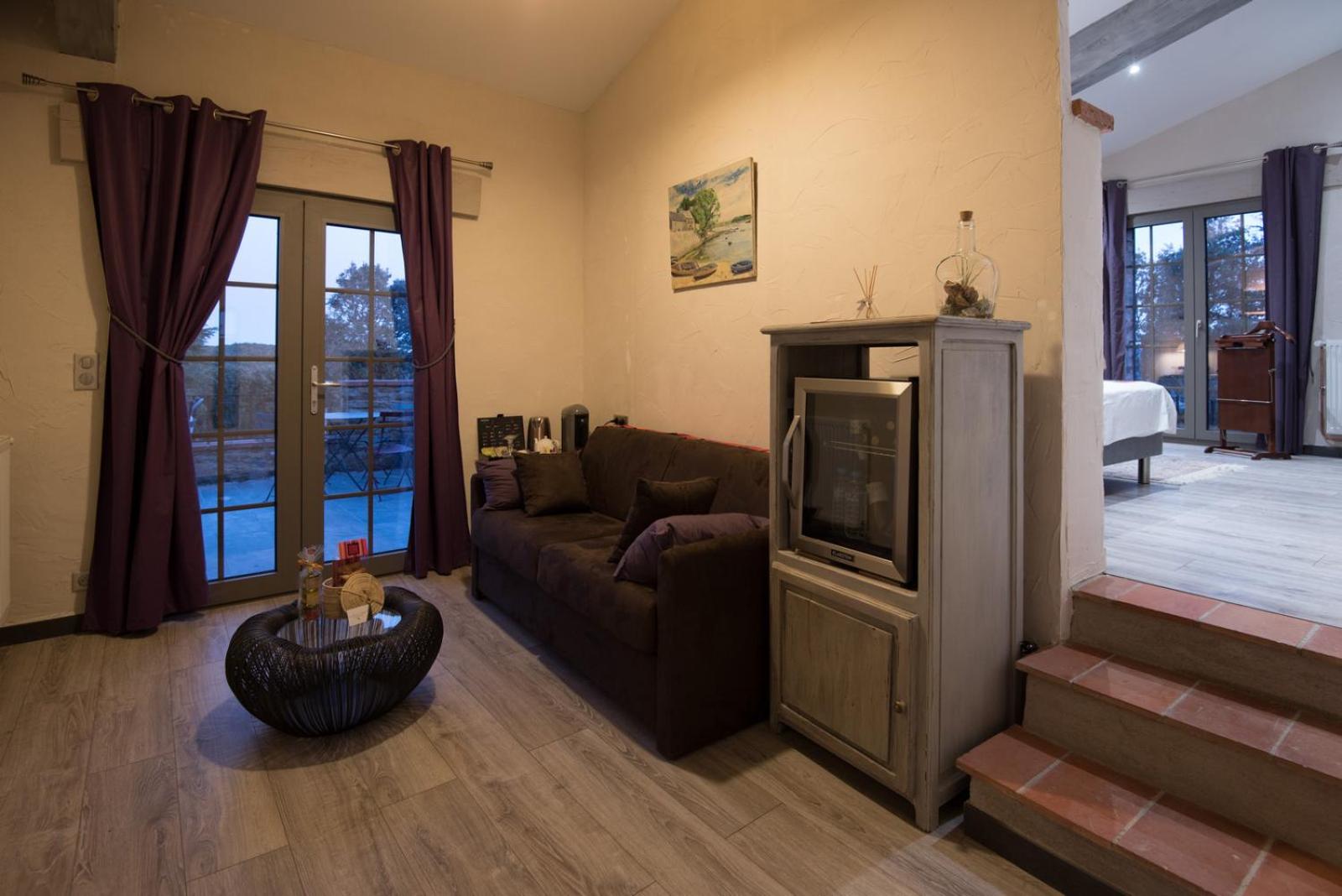 King Room with Spa Bath