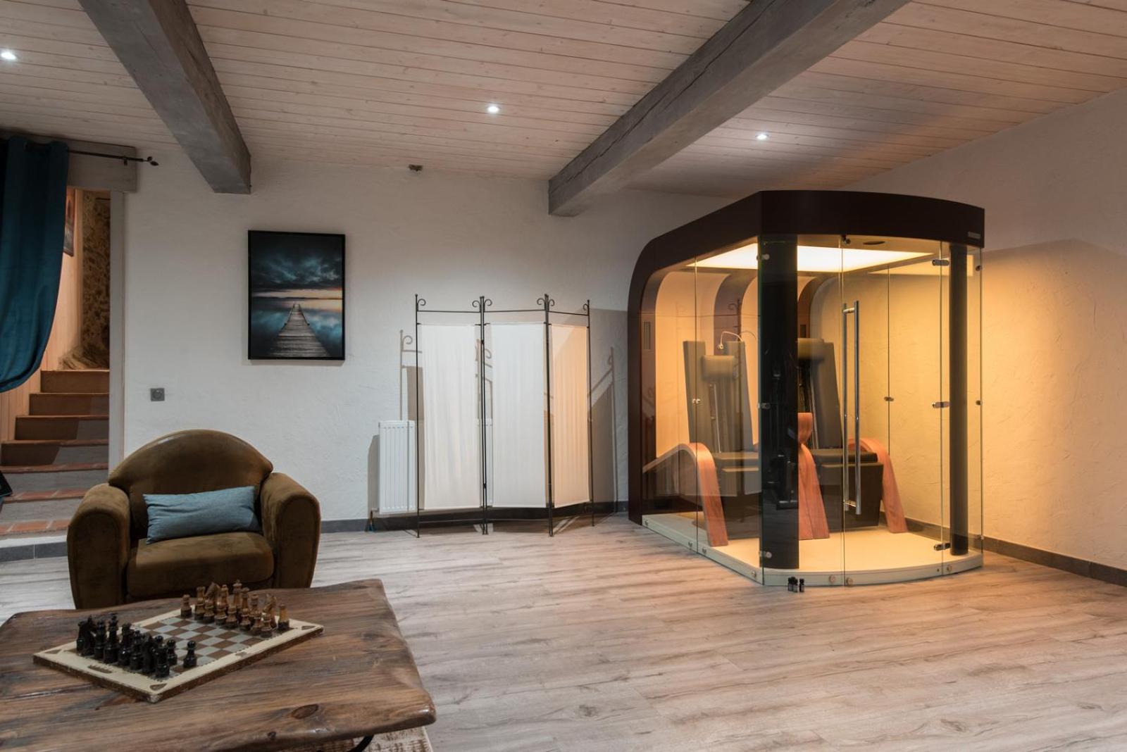 LE MAS DES COLOMBES Chambres d'hôtes B&B & SPA