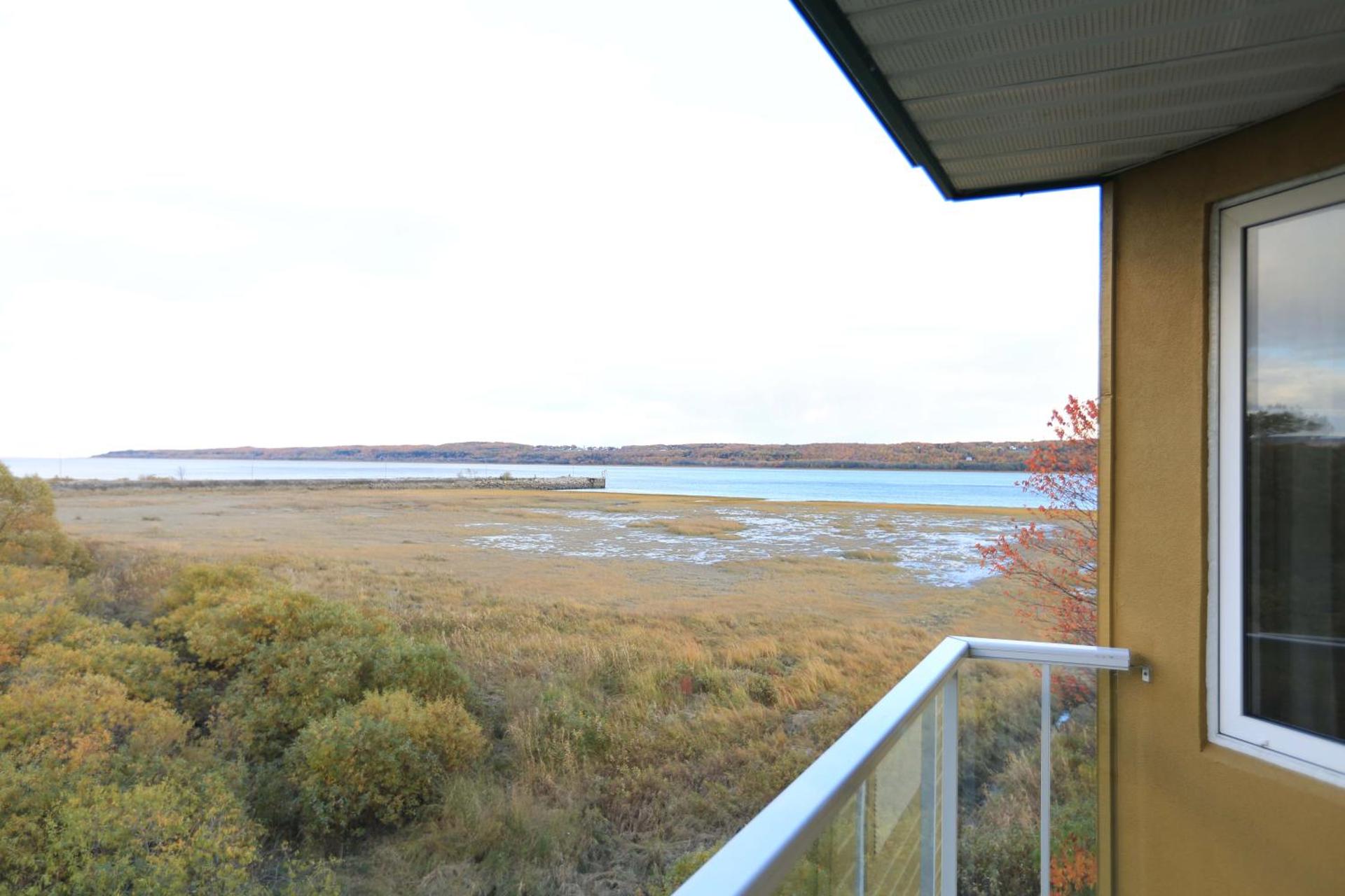 Queen Suite with Two Queen Beds - Accessible/Non-Smoking
