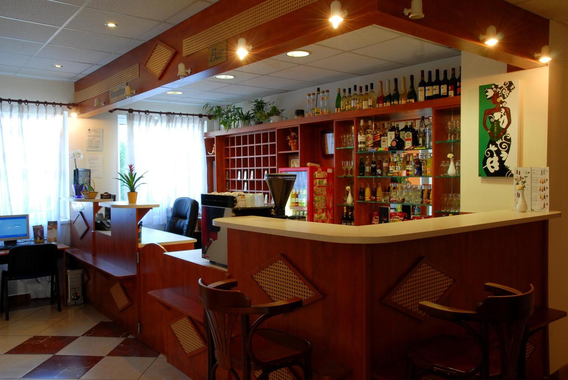 Lounge or bar