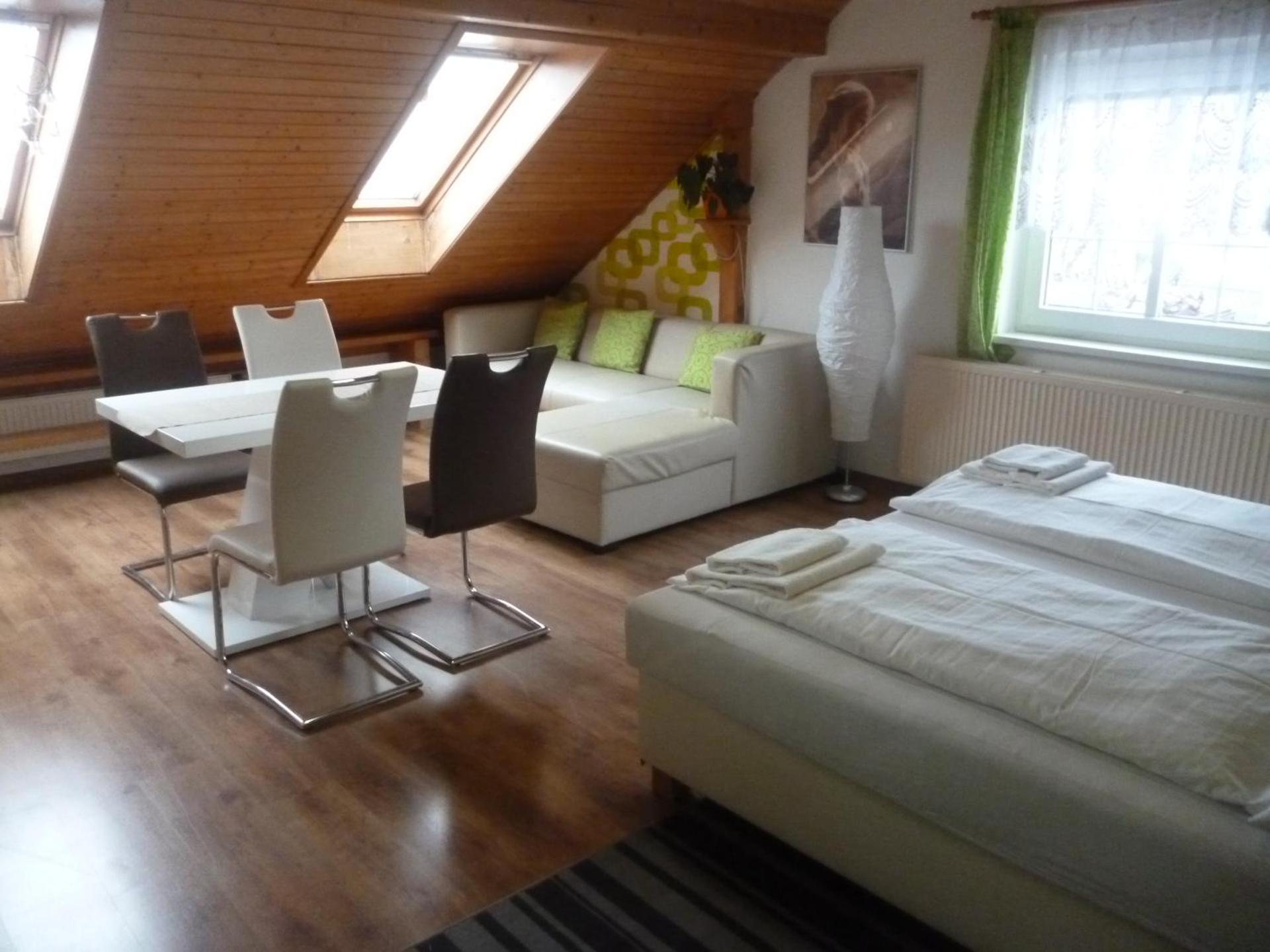 Photo of the whole room