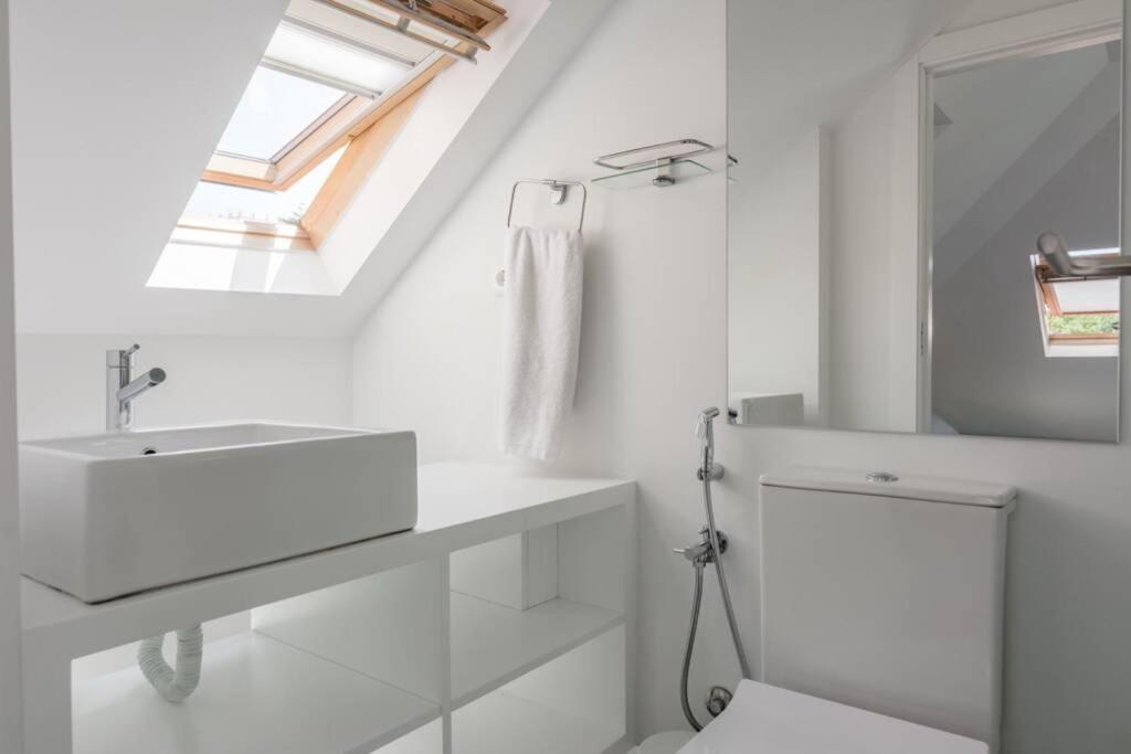 Beautiful Apartment with View of the Tagus River