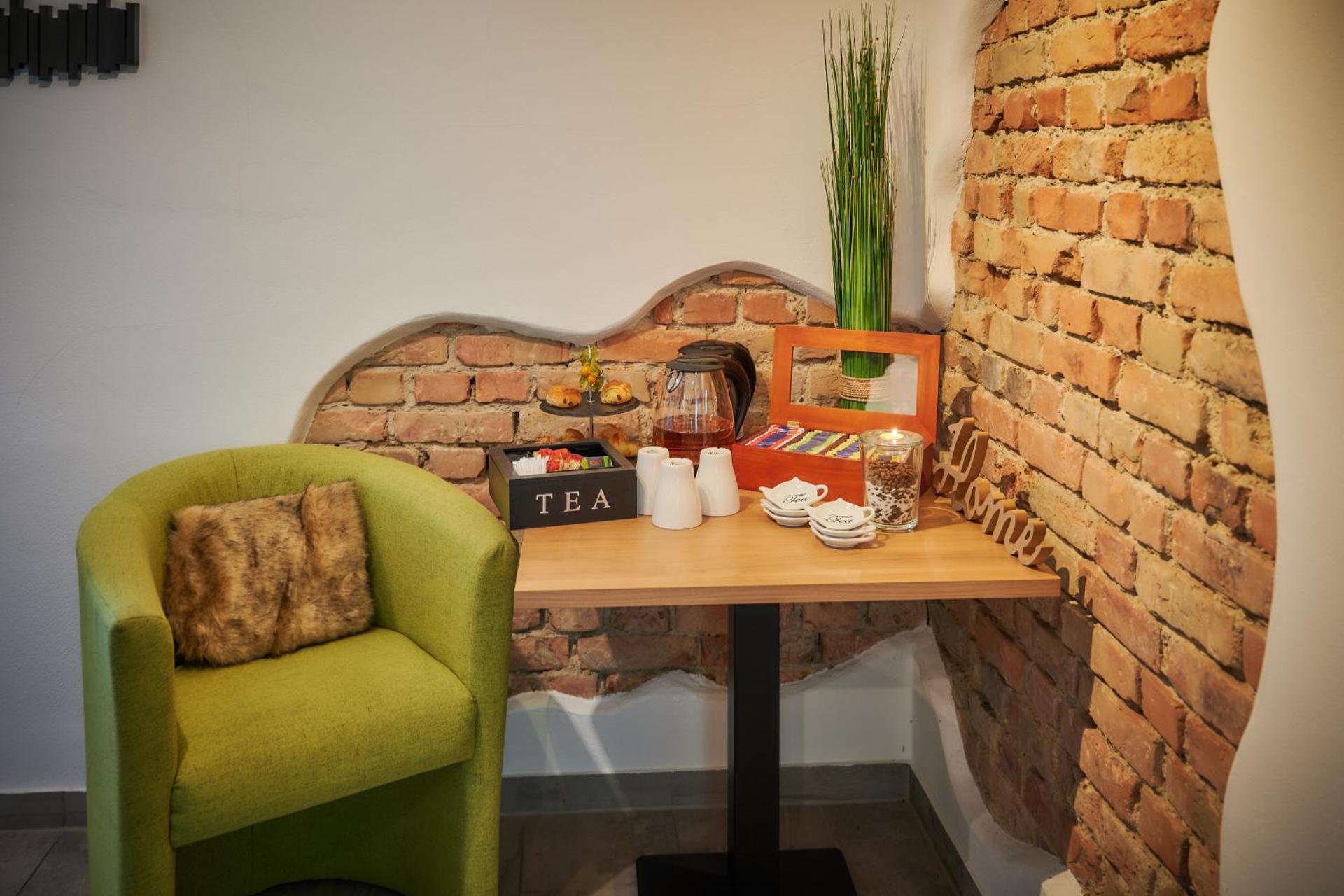 Coffee/tea facilities