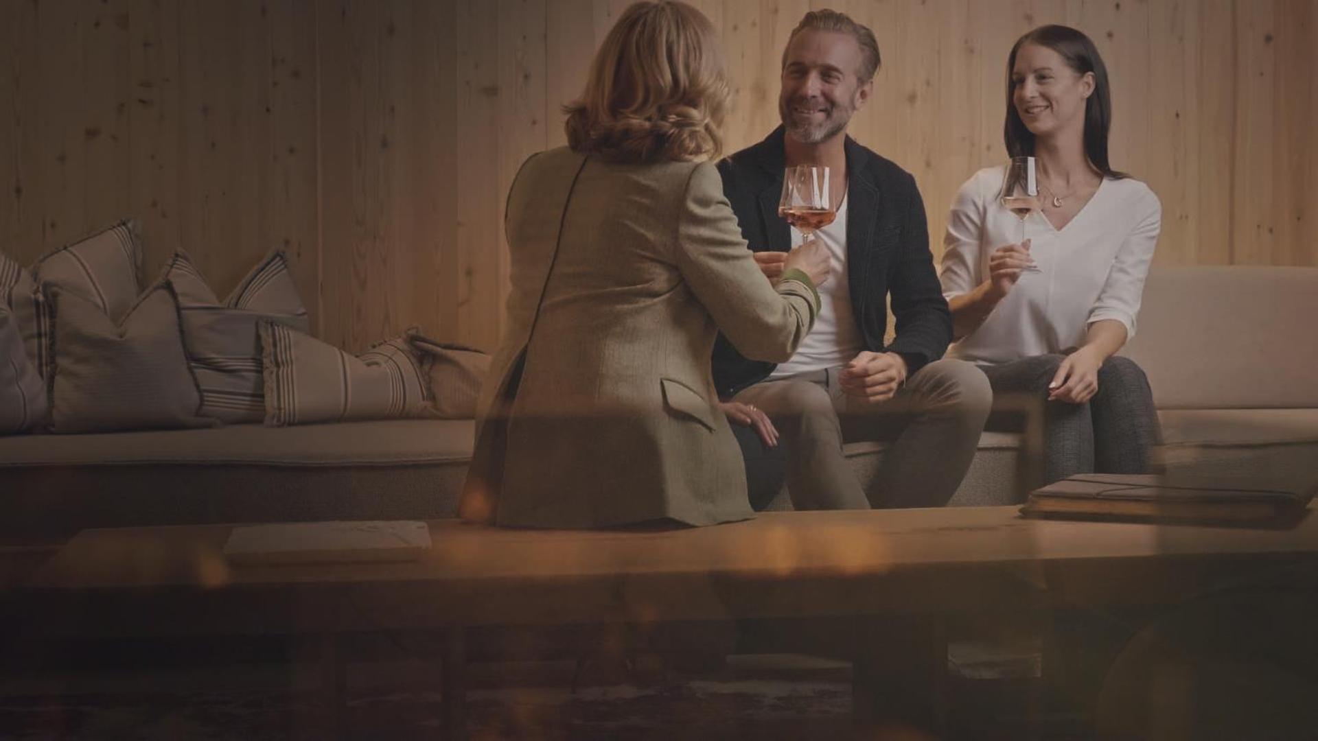 Communal lounge/ TV room